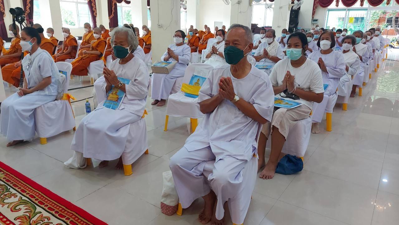 จังหวัดขอนแก่น : จัดพิธีฟังเทศน์บทพระธรรมเทศนาเฉลิมพระธรรมบารมีใน “อุภินนมัตจรกถา” เฉลิมพระธรรมบารมีสมเด็จพระนางเจ้าสิริกิติ์ พระบรมราชินีนาถ พระบรมราชชนนีพันปีหลวง