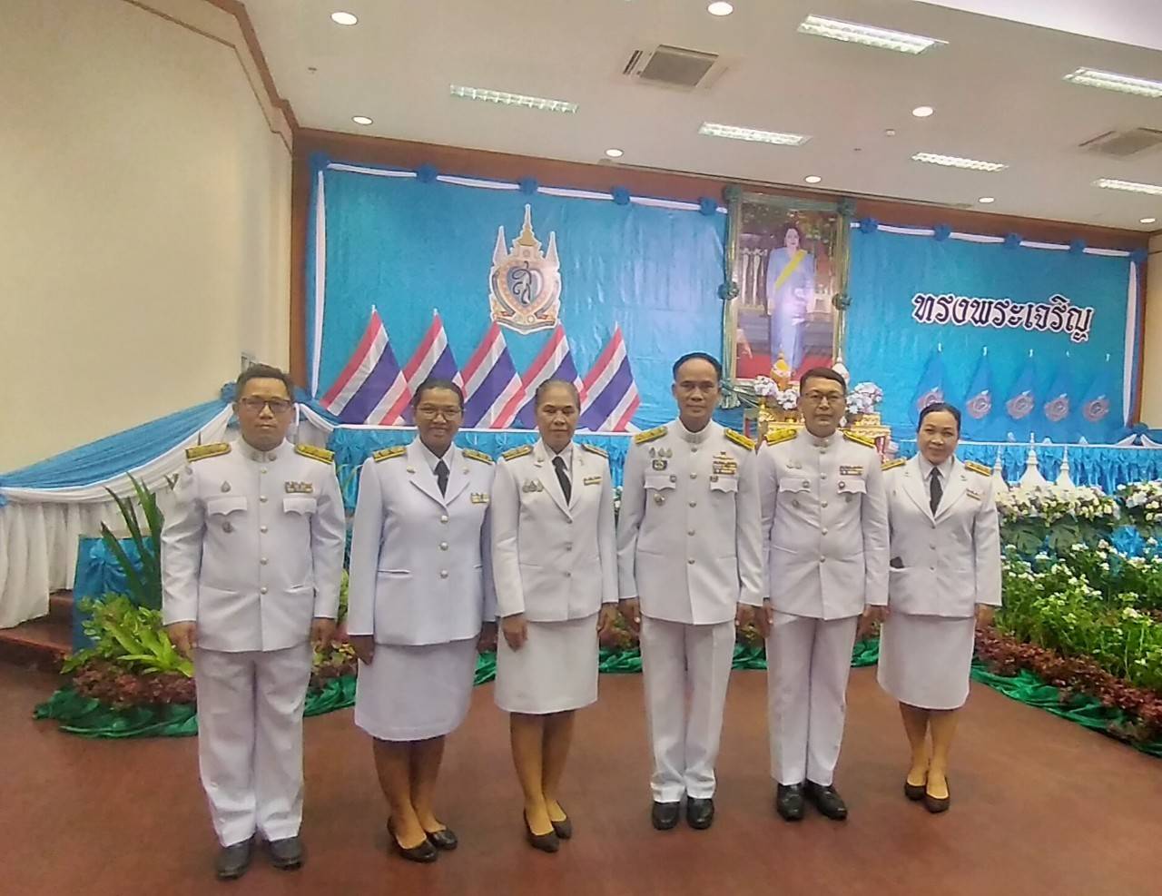 จังหวัดขอนแก่น : ” ผู้ว่าราชการจังหวัดขอนแก่น” เป็นประธานทำบุญตักบาตร พระสงฆ์ เพื่อถวายเป็นพระราชกุศล เนื่องในโอกาสวันเฉลิมพระชนมพรรษา 90 พรรษา 12 สิงหาคม 2565 สมเด็จพระนางเจ้าสิริกิติ์ พระบรมราชินีนาถ พระบรมราชชนนีพันปีหลวง 12 สิงหาคม 2565