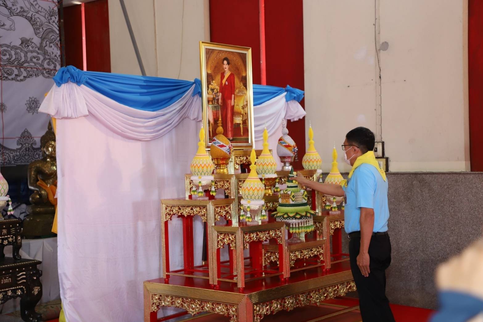 พช.ขอนแก่น : จิตอาสาเราทำความดี ด้วยหัวใจ จัดกิจกรรม Big Cleaning Day วัด ประชา รัฐ สร้างสุข เพื่อเฉลิมพระเกียรติเนื่องในวันเฉลิมพระชนมพรรษา 90 พรรษา สมเด็จพระนางเจ้าสิริกิติ์ พระบรมราชินีนาถ พระบรมราชชนนีพันปีหลวง