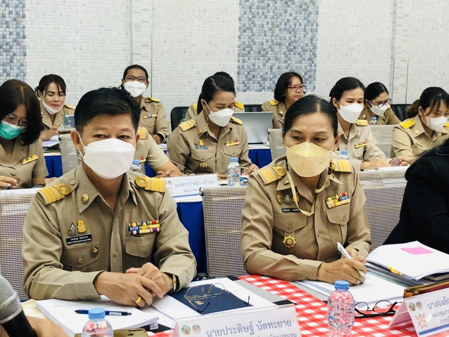 พช.ขอนแก่น : ประชุมผู้บริหารและนักวิชาการพัฒนาชุมชนจังหวัด เพื่อติดตามงานและประสานงานในการขับเคลื่อนงานพัฒนาชุมชน ครั้งที่ 7/2565