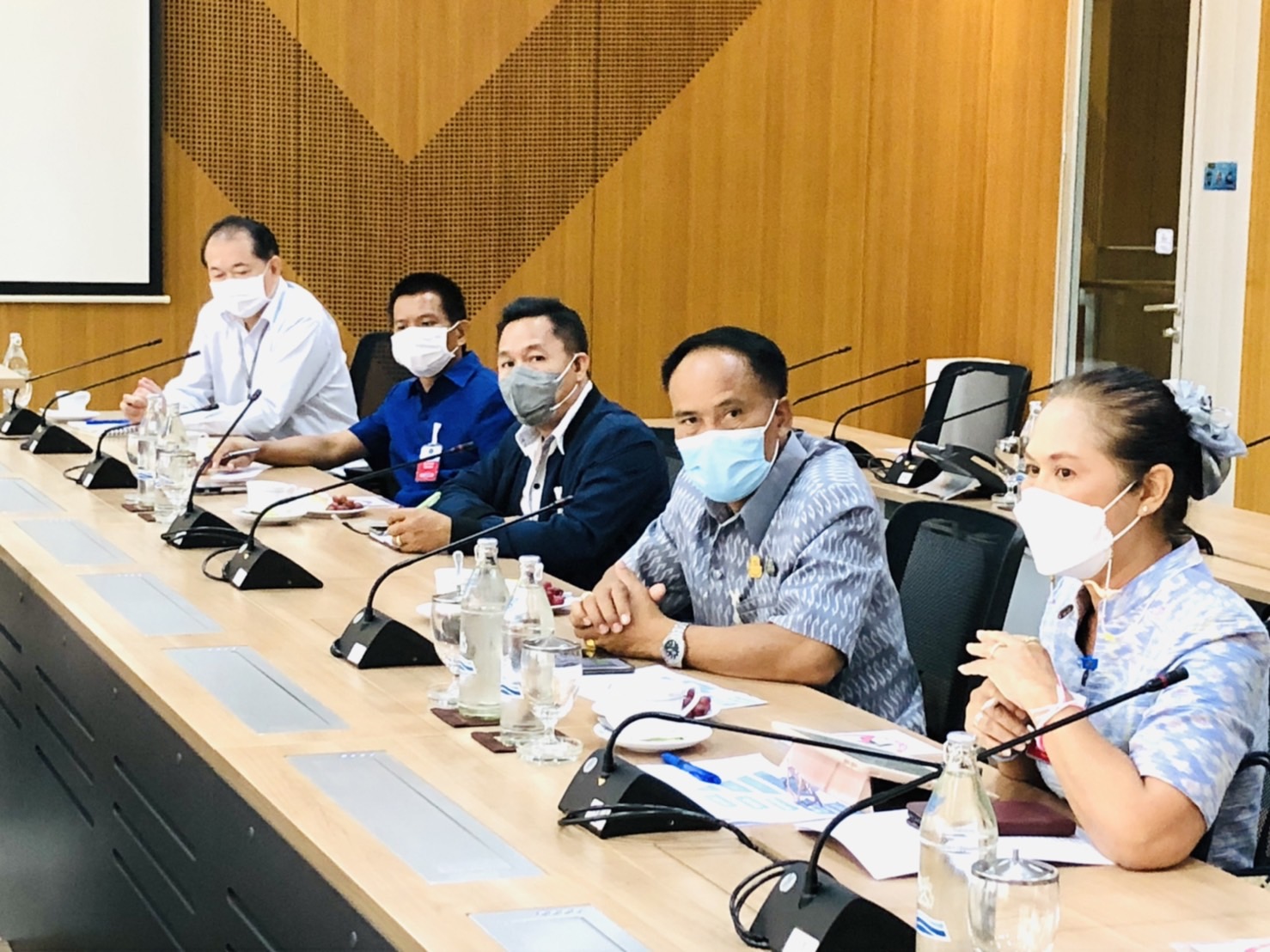 พช.ขอนแก่น : ร่วมพูดคุยในประเด็นการเงินและเศรษฐกิจท้องถิ่นกับธนาคารแห่งประเทศไทย สำนักงานภาคตะวันออกเฉียงเหนือ