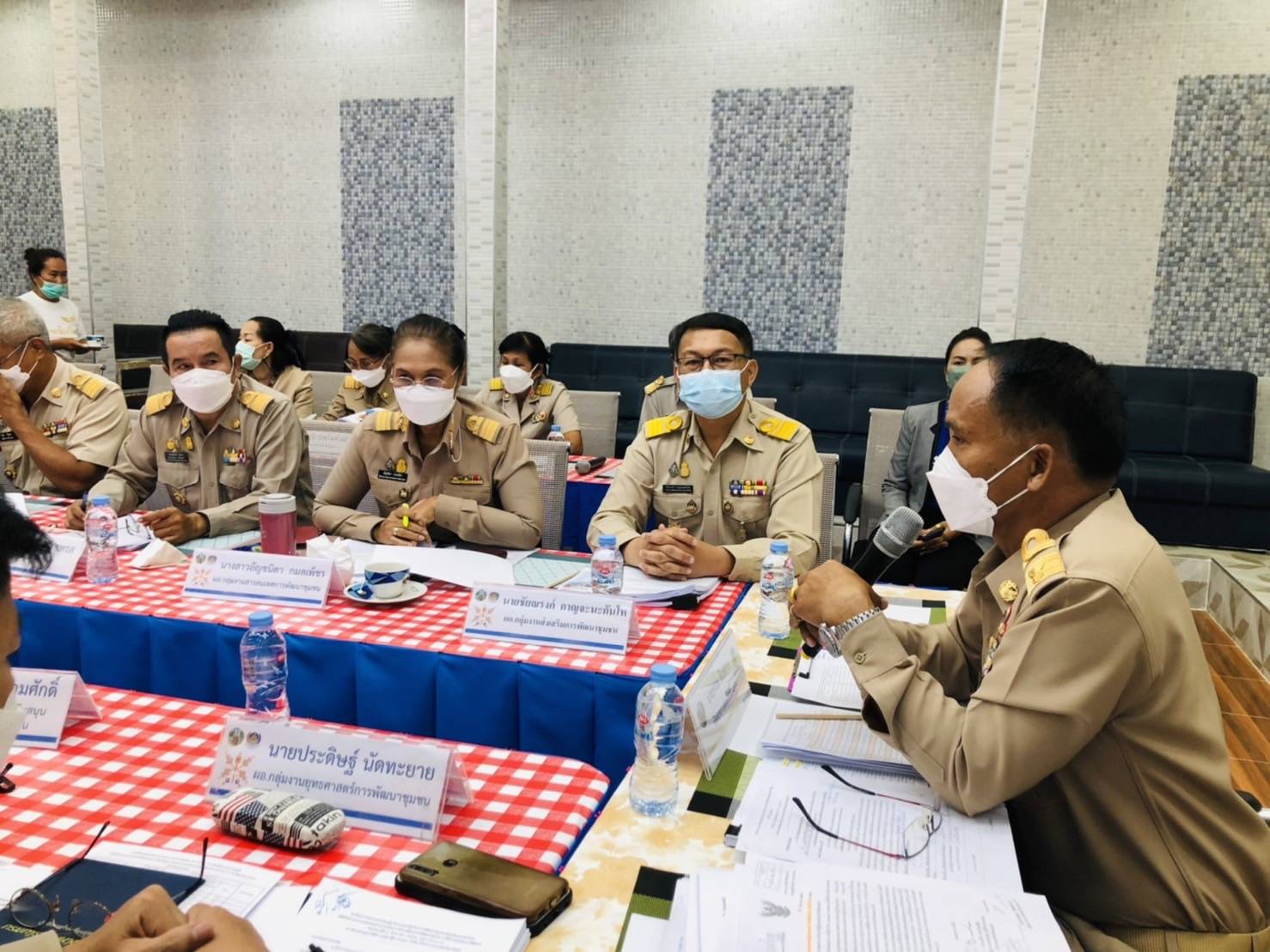 พช.ขอนแก่น : ประชุมผู้บริหารและนักวิชาการพัฒนาชุมชนจังหวัด เพื่อติดตามงานและประสานงานในการขับเคลื่อนงานพัฒนาชุมชน ครั้งที่ 7/2565