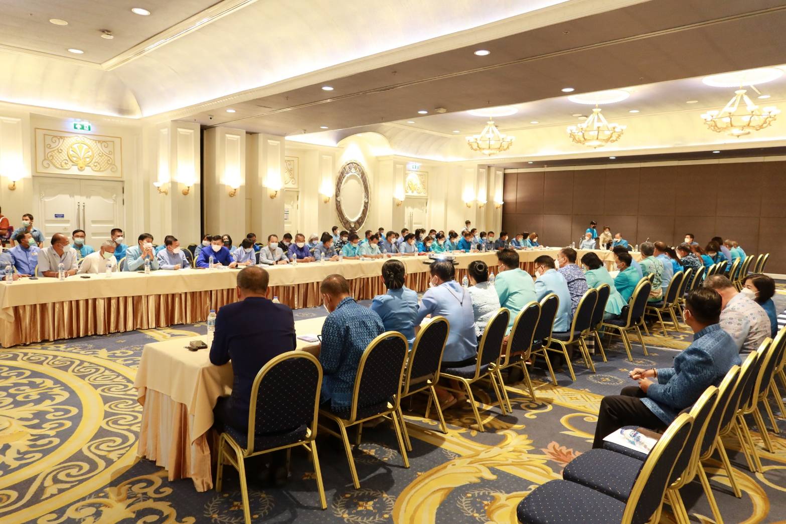 พช.ขอนแก่น : ร่วมประชุมรับนโยบายขับเคลื่อนภารกิจกรมการพัฒนาชุมชนและรับมอบทุนอุปการะเด็กของกองทุนพัฒนาเด็กชนบท ในพระราชูปถัมภ์สมเด็จพระเทพรัตนราชสุดาฯ สยามบรมราชกุมารี