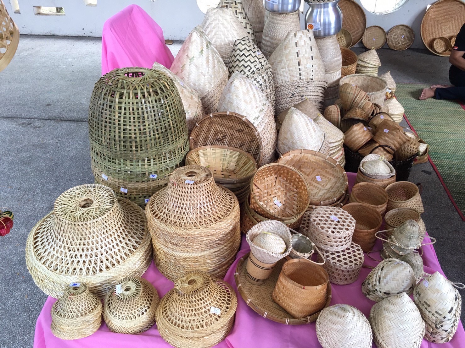 พช.ขอนแก่น ร่วมกับคณะกรรมการเครือข่าย OTOP กำหนดการจัดงาน “OTOP CITY IN KHONKEAN” ครั้งที่ 23 ประจำปี 2565 ภายใต้ชื่องาน “ผลิตภัณฑ์ชุมชน เสริมสร้าง เศรษฐกิจไทย” ระหว่างวันที่ 1 – 7 สิงหาคม 2565 รวม 7 วัน ณ บริเวณสวนรัชดานุสรณ์ อำเภอเมืองขอนแก่น จังหวัดขอนแก่น
