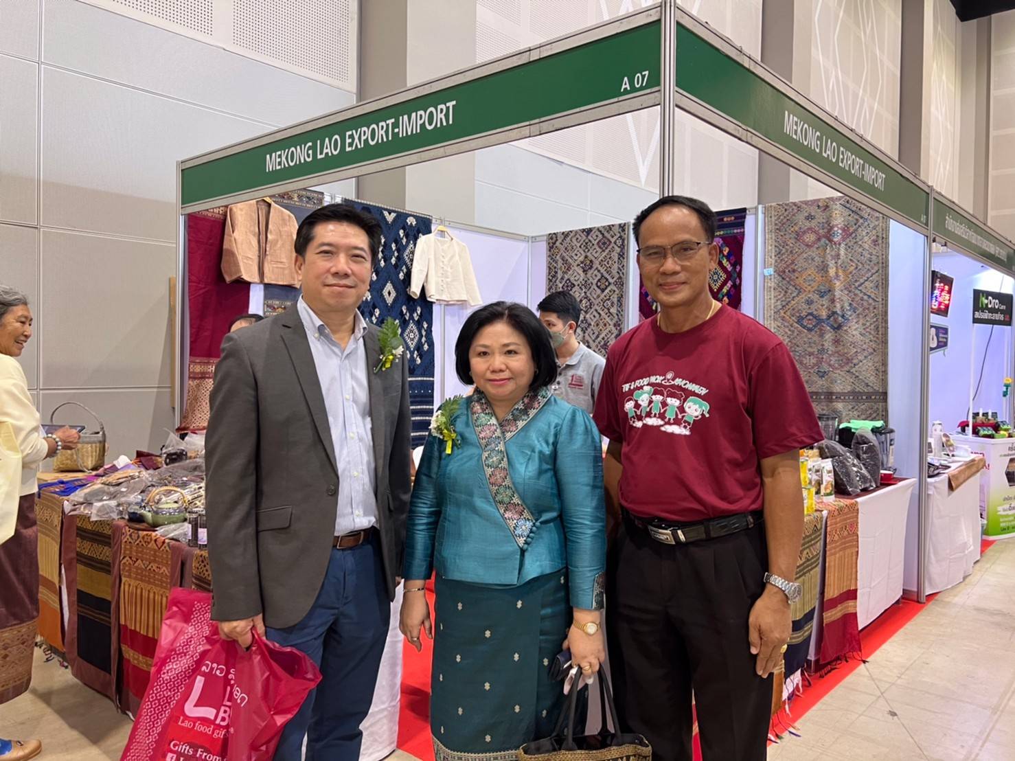 พช.ขอนแก่น : ร่วมเป็นเกียรติพิธีเปิดงาน TIF & FOOD PACK @KHON KAEN งานแสดงเทคโนโลยีเครื่องจักรอุตสาหกรรม เครื่องจักรแปรรูปธุรกิจอาหาร-เครื่องดื่ม บรรจุภัณฑ์ ระบบโลจิสติกส์ และสินค้าอุตสาหกรรมครบวงจร ครั้งที่ 3