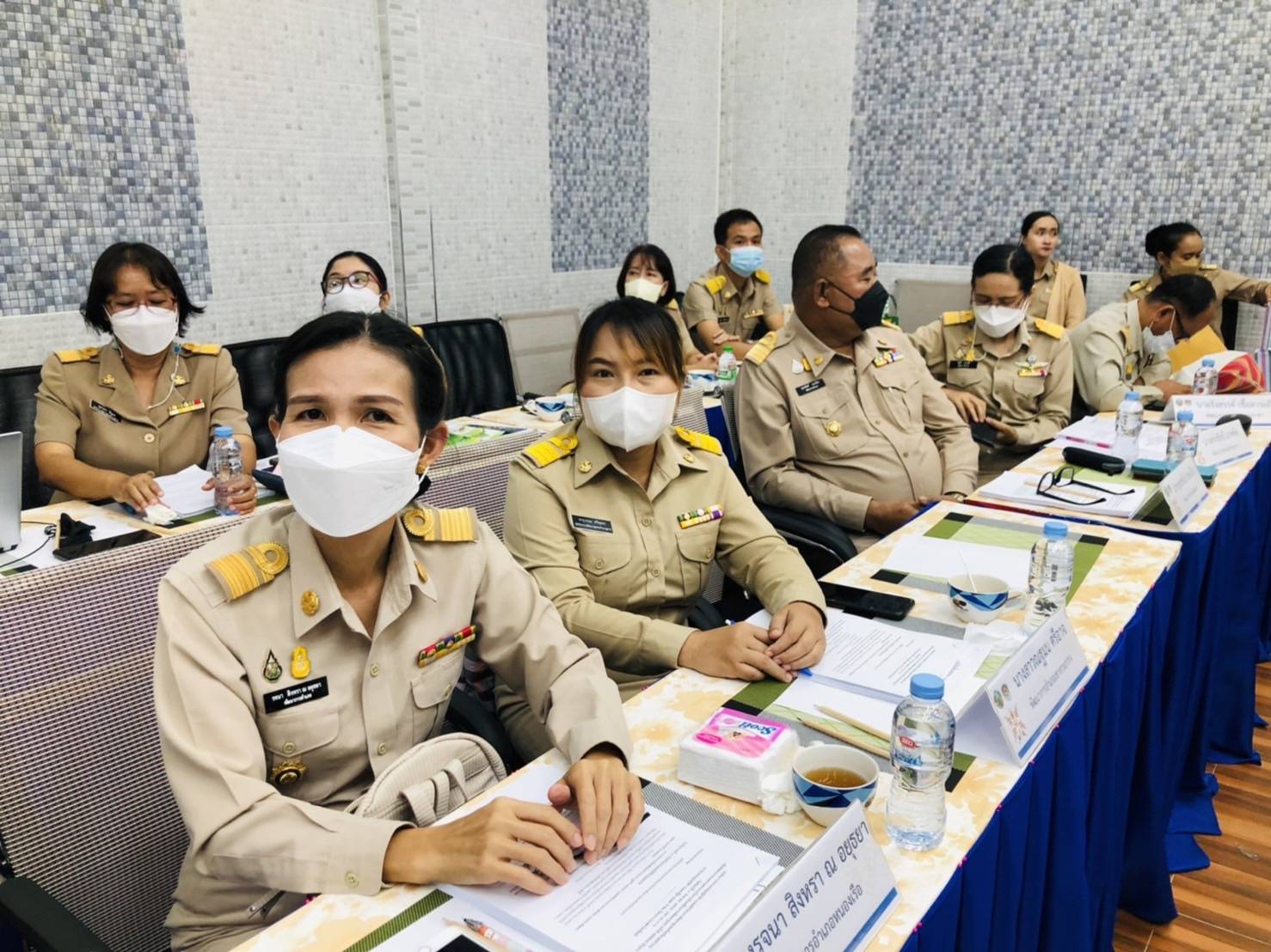 พช.ขอนแก่น : ประชุมผู้บริหารและนักวิชาการพัฒนาชุมชนจังหวัด เพื่อติดตามงานและประสานงานในการขับเคลื่อนงานพัฒนาชุมชน ครั้งที่ 7/2565