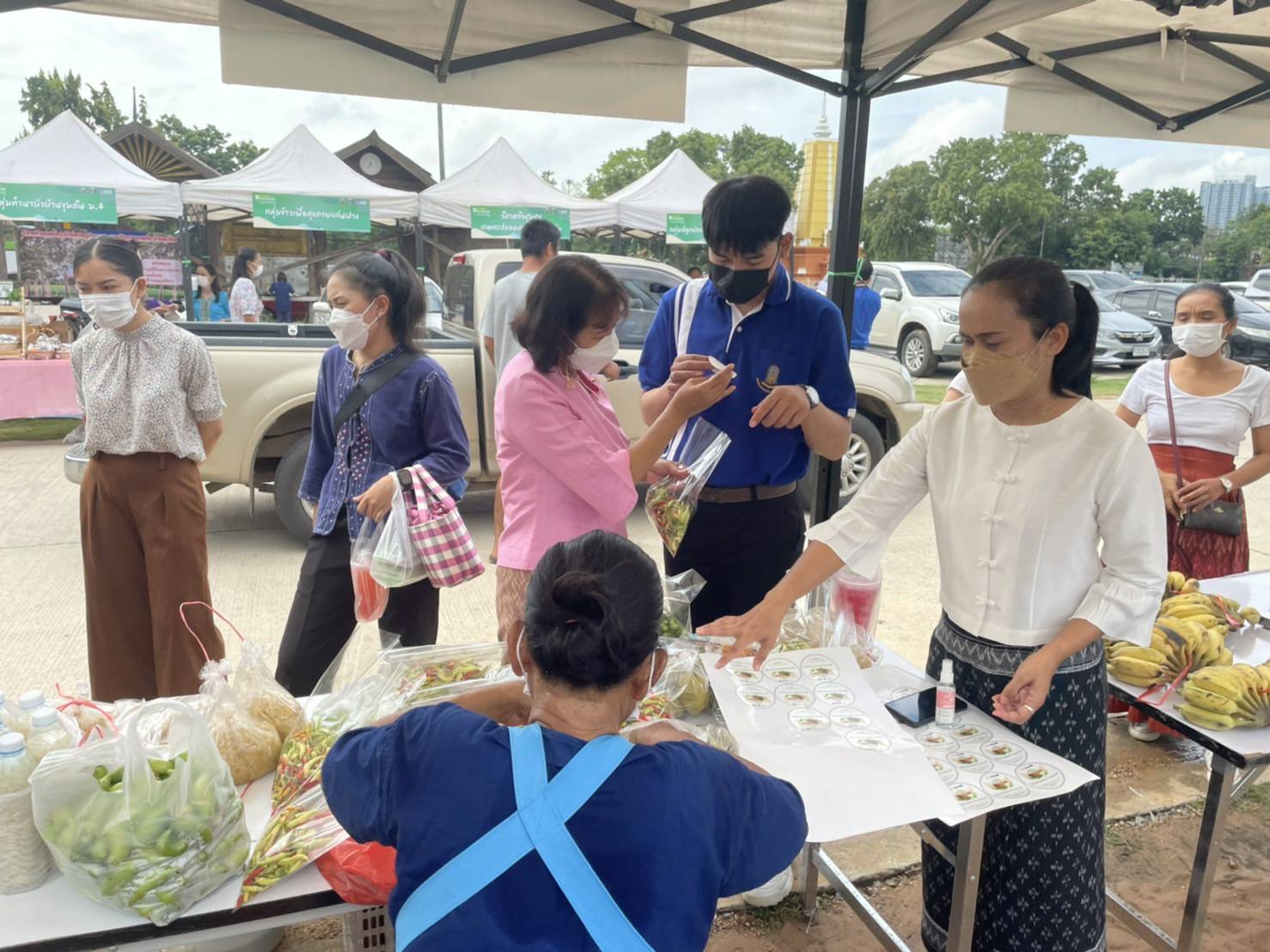 พช.ขอนแก่น : เปิดโครงการกิจกรรมเชื่อมโยงช่องทางการตลาดในการสร้างรายได้จากกิจการอาหารปลอดภัย กิจกรรมทดลองตลาด