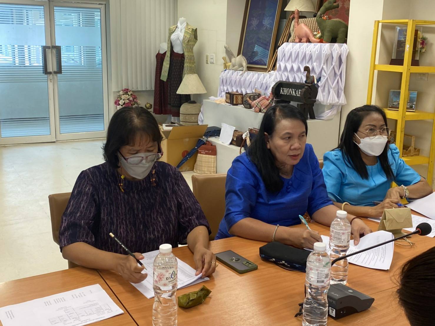 พช.ขอนแก่น : ประชุมการดำเนินโครงการประกวดครัวเรือนต้นแบบ “โคก หนอง นา พัฒนาชุมชน” ระดับจังหวัด ประจำปี 2565