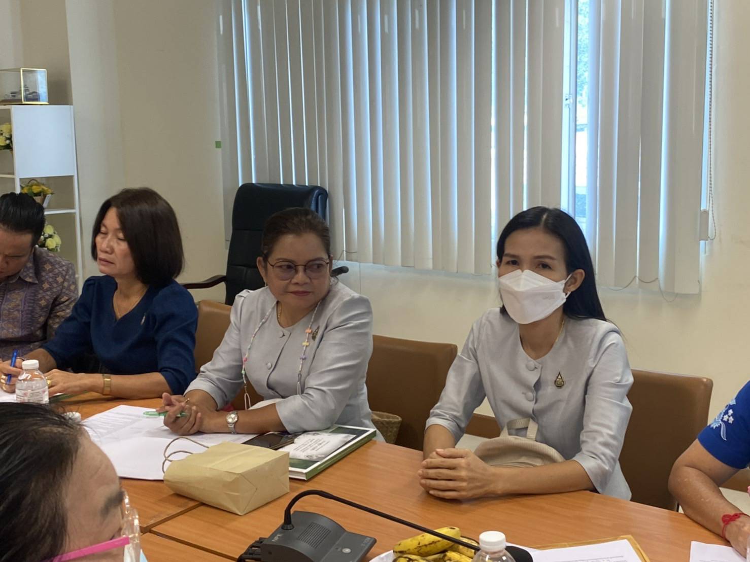 พช.ขอนแก่น : ประชุมการดำเนินโครงการประกวดครัวเรือนต้นแบบ “โคก หนอง นา พัฒนาชุมชน” ระดับจังหวัด ประจำปี 2565