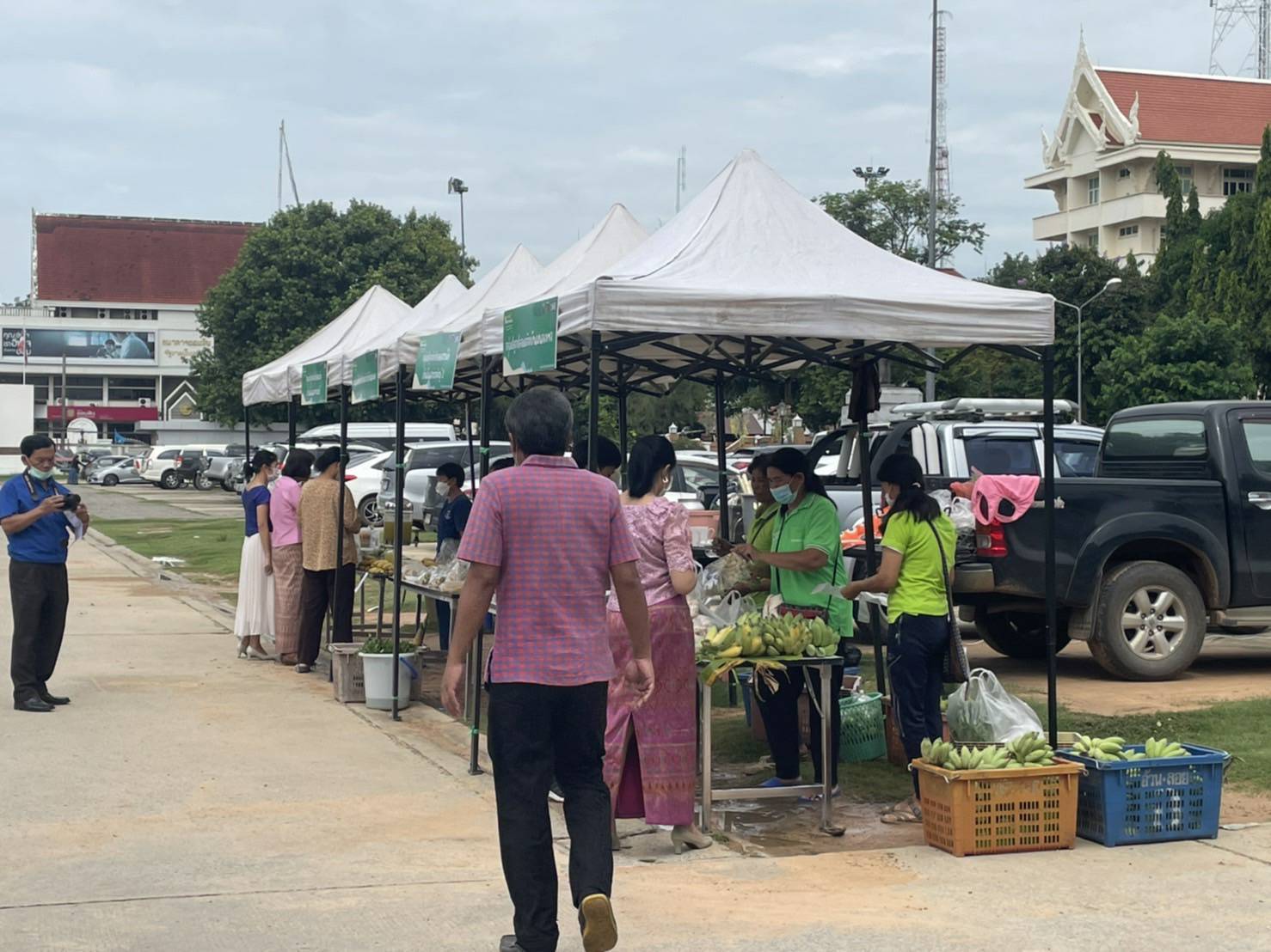 พช.ขอนแก่น : เปิดโครงการกิจกรรมเชื่อมโยงช่องทางการตลาดในการสร้างรายได้จากกิจการอาหารปลอดภัย กิจกรรมทดลองตลาด