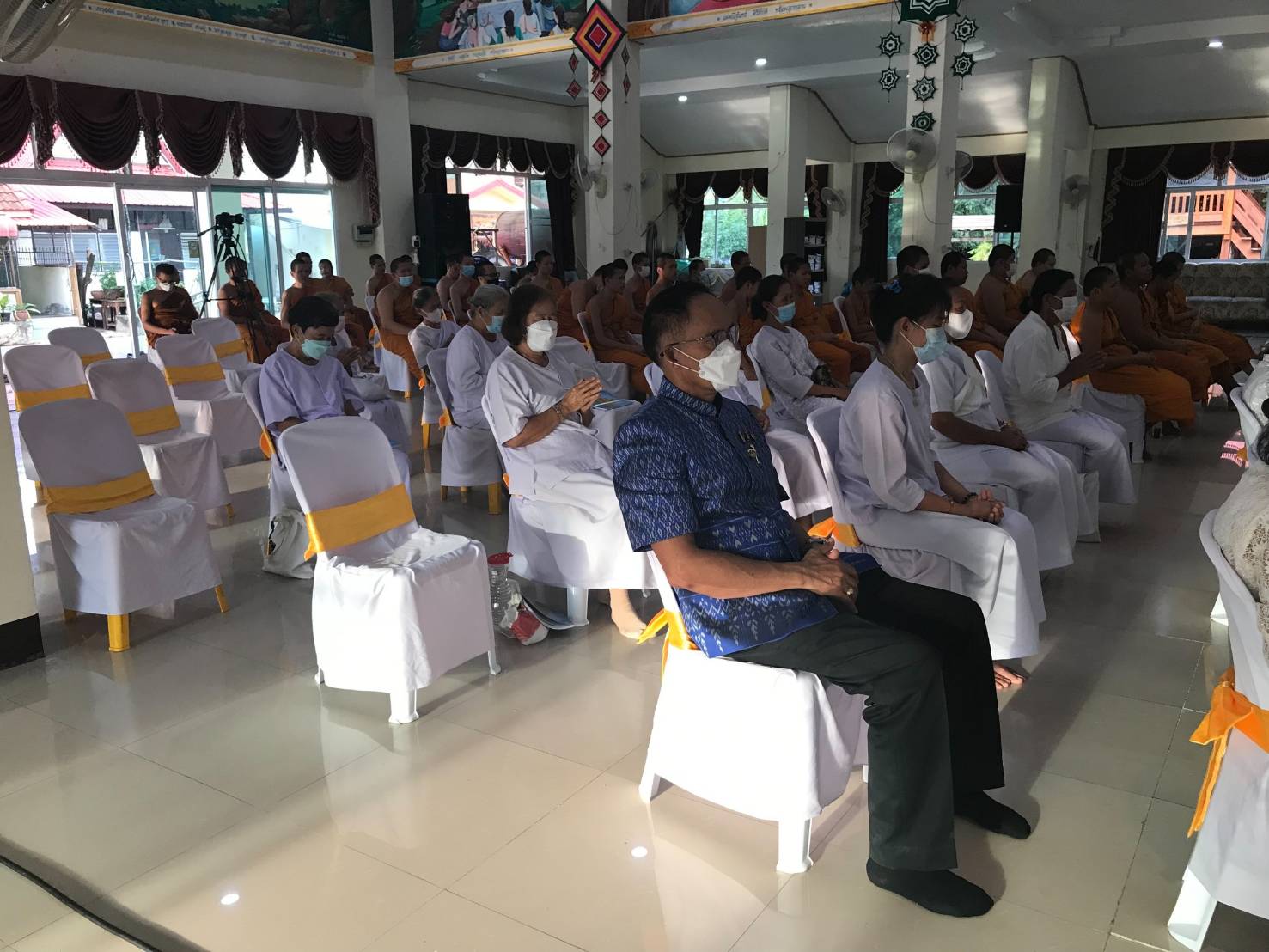 พช. ขอนแก่น : ร่วมพิธีฟังเทศน์บทพระธรรมเทศนาเฉลิมพระธรรมบารมีใน “อุภินนมัตจรกถา” เฉลิมพระธรรมบารมีสมเด็จพระนางเจ้าสิริกิติ์ พระบรมราชินีนาถ พระบรมราชชนนีพันปีหลวง ทุกวันพระตลอดปี 2565