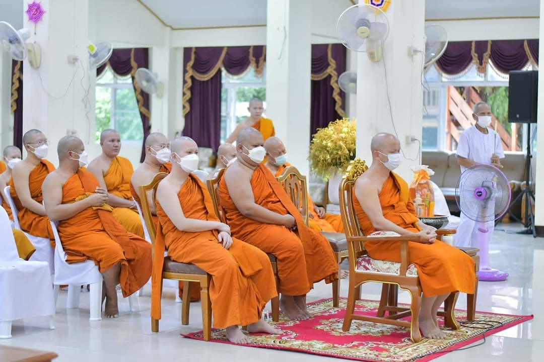 พช. ขอนแก่น : จัดพิธีฟังเทศน์บทพระธรรมเทศนาเฉลิมพระธรรมบารมีใน “อุภินนมัตจรกถา” เฉลิมพระธรรมบารมีสมเด็จพระนางเจ้าสิริกิติ์ พระบรมราชินีนาถ พระบรมราชชนนีพันปีหลวง ทุกวันพระตลอดปี 2565