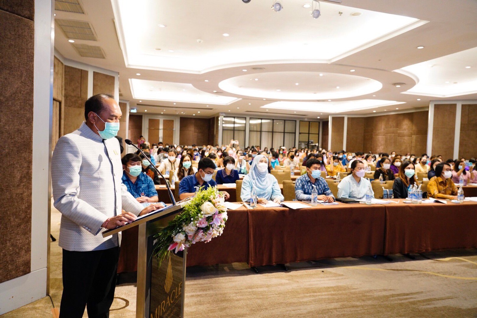 พช.ขอนแก่น : เข้าร่วมโครงการประชุมเชิงปฏิบัติการขับเคลื่อนการดำเนินงาน OTOP สู่ตลาดสากล ระหว่างวันที่ 20-21 กันยายน  2565
