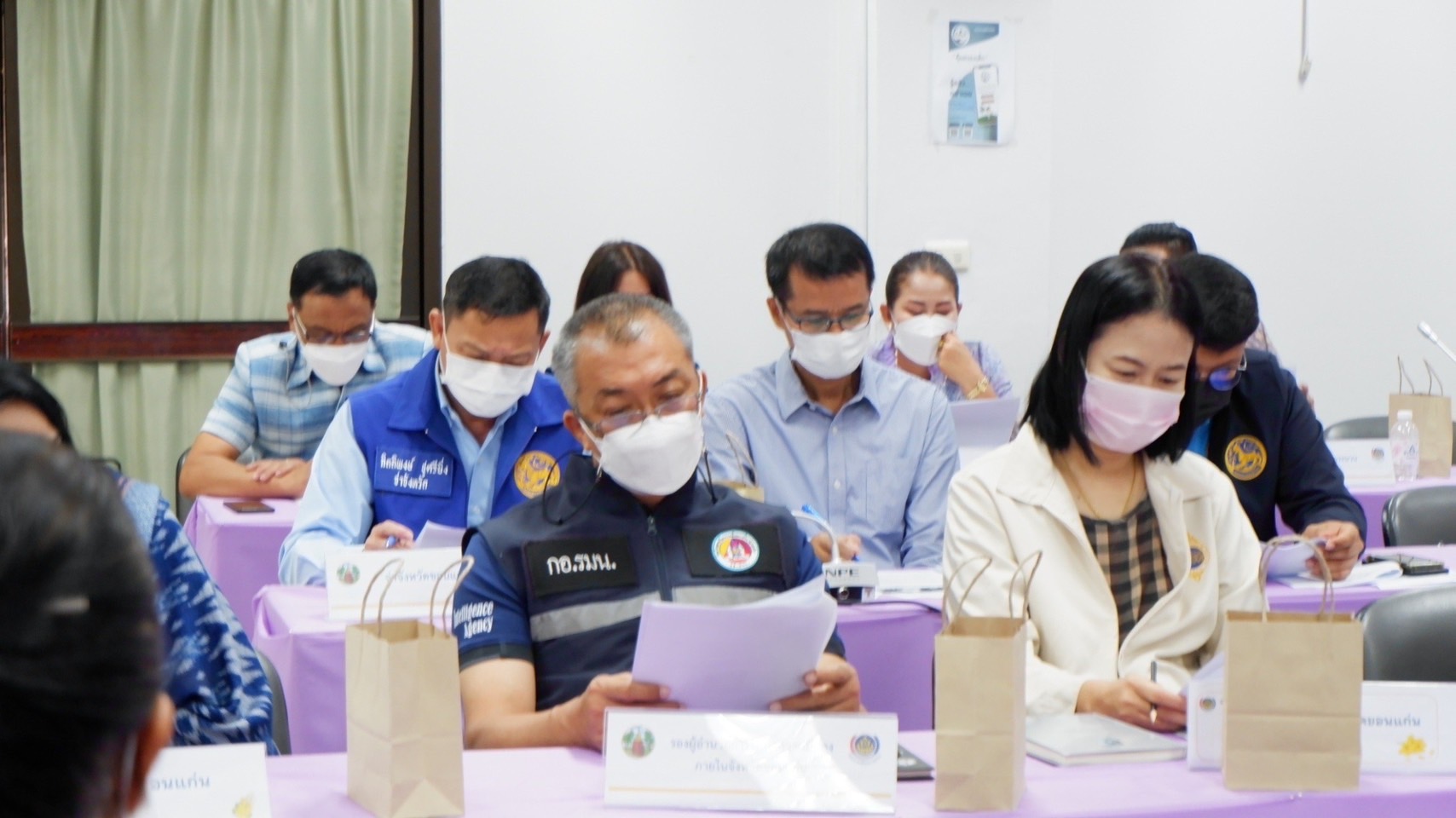 จังหวัดขอนแก่น : การประชุมคณะกรรมการบริหารศูนย์อำนวยการขจัดความยากจนและพัฒนาคนทุกช่วงวัยอย่างยั่งยืน ตามหลักปรัชญาของเศรษฐกิจพอเพียงจังหวัดขอนแก่น (คจพ.จ.)ครั้งที่ 5/2565