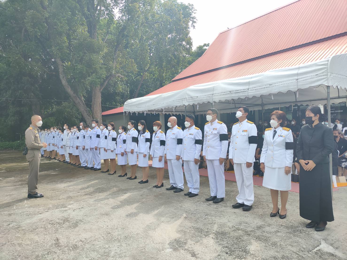 พช.ขอนแก่น : ร่วมงานพิธีพระราชทานเพลิงศพ คุณสุขุม ขวัญยืน สามีของนางลาภมณี ขวัญยืน เจ้าพนักงานพัฒนาชุมชนชำนาญงาน สำนักงานพัฒนาชุมชนอำเภอเมืองขอนแก่น