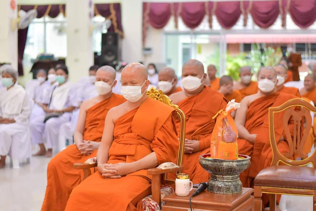 พช. ขอนแก่น : จัดพิธีฟังเทศน์บทพระธรรมเทศนาเฉลิมพระธรรมบารมีใน “อุภินนมัตจรกถา” เฉลิมพระธรรมบารมีสมเด็จพระนางเจ้าสิริกิติ์ พระบรมราชินีนาถ พระบรมราชชนนีพันปีหลวง ทุกวันพระตลอดปี 2565