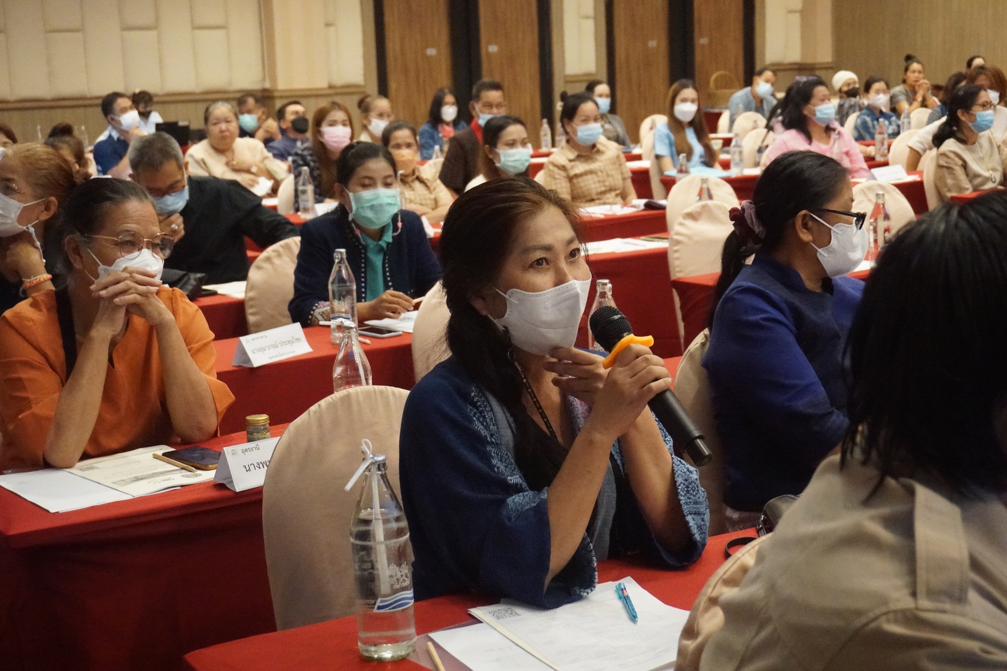พช.ขอนแก่น : ร่วมการประชุมเชิงปฏิบัติการติดตามประเมินผลการดำเนินงานโครงการยกระดับผ้าทออีสานสู่สากลและการตลาดผ้าทออีสานในอนาคต “มหกรรมผ้าทออีสานสู่สากล Thailand Esan Fabric Expo 2021– 2022”