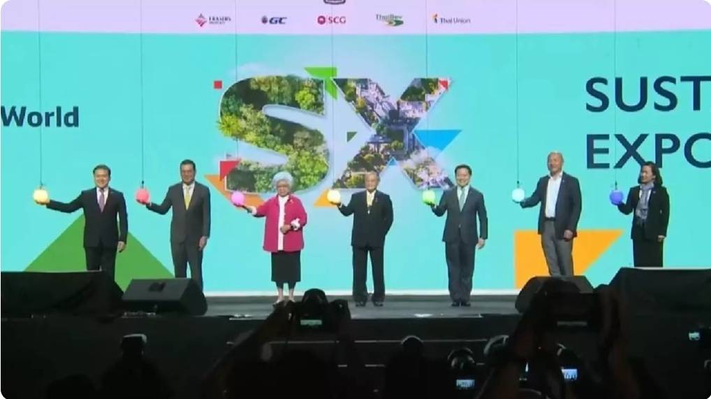 พช.ขอนแก่น : ร่วมพิธีเปิดงาน Sustainability Expo 2022 (SX 2022) มหกรรมความยั่งยืนที่ยิ่งใหญ่ที่สุดในอาเซียน ในแนวคิด “พอเพียง ยั่งยืน เพื่อโลก” (Sufficiency for Sustainability) สร้างสมดุลที่ดีเพื่อโลกที่ดีกว่า