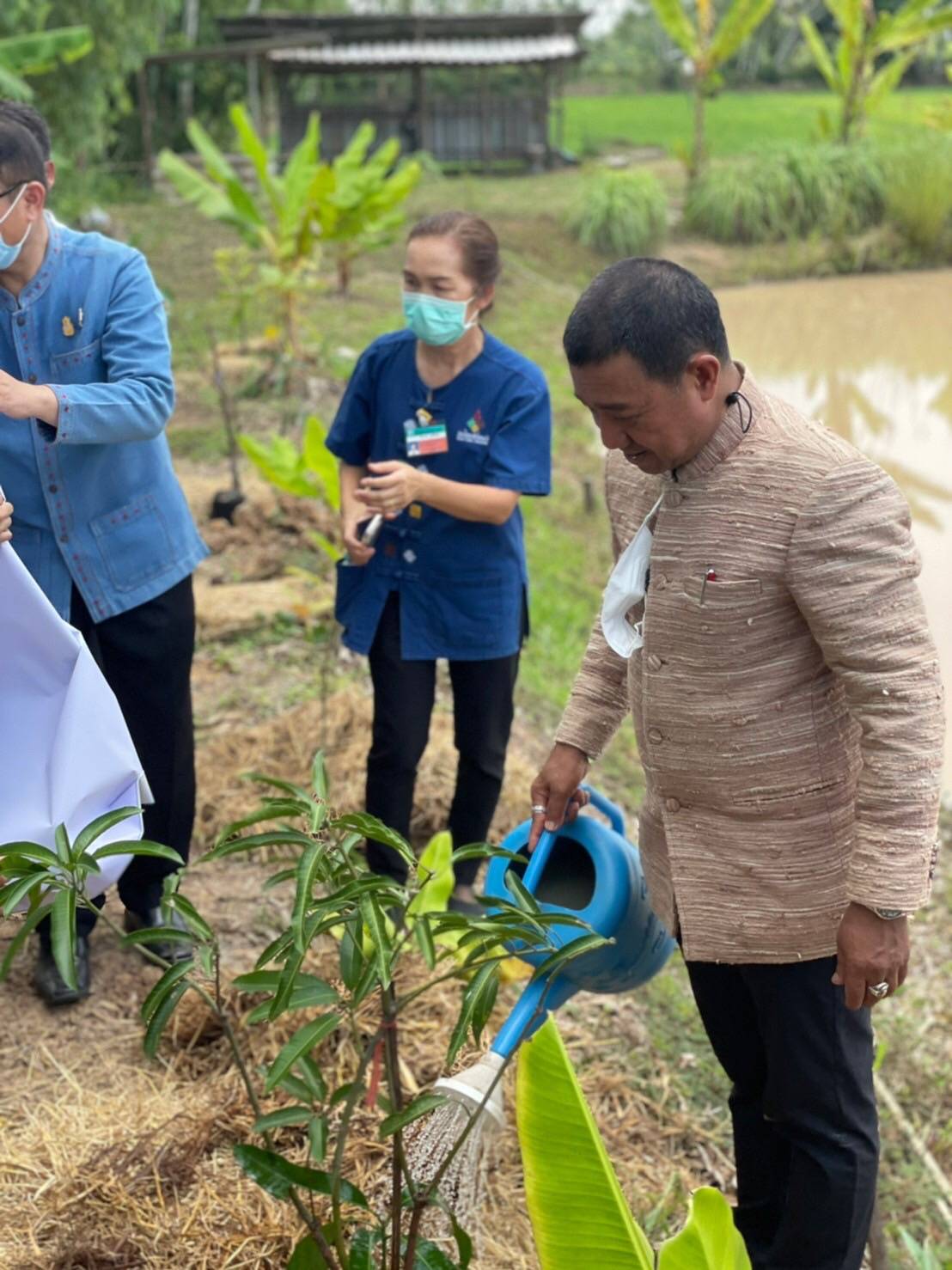 จังหวัดขอนแก่น : ติดตามตรวจเยี่ยมให้กำลังใจครัวเรือนต้นแบบ “โคก หนอง นา” ในระดับพื้นที่ อำเภอเมืองขอนแก่น