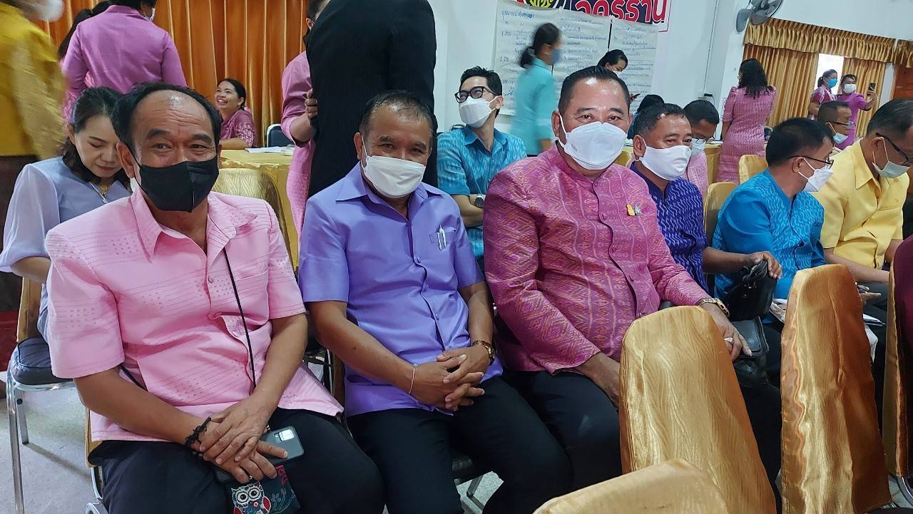 พช.ขอนแก่น : ร่วมประชุมเชิงปฏิบัติการตรวจติดตามผลการดำเนินงานของหน่วยรับตรวจ รายไตรมาส ครั้งที่ 4/2565 จุดที่ 6 ภาคตะวันออกเฉียงเหนือ (เขตตรวจราชการที่ 10, 11 และ 12) วันที่ 2 ณ ศูนย์ศึกษาและพัฒนาชุมชนอุดรธานี ตำบลบ้านธาตุ อำเภอเพ็ญ จังหวัดอุดรธานี