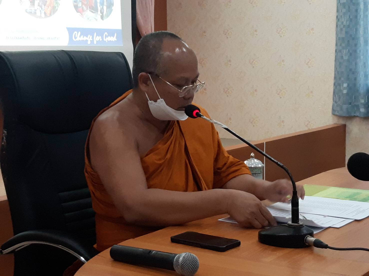 พช.ขอนแก่น : ประชุมขับเคลื่อนการขจัดความยากจนและพัฒนาคนทุกช่วงวัยอย่างยั่งยืนตามหลักปรัชญาของเศรษฐกิจพอเพียง ในระดับพื้นที่ ร่วมกับโครงการ “วัด ประชา รัฐ สร้างสุข” ครั้งที่ 2/2565