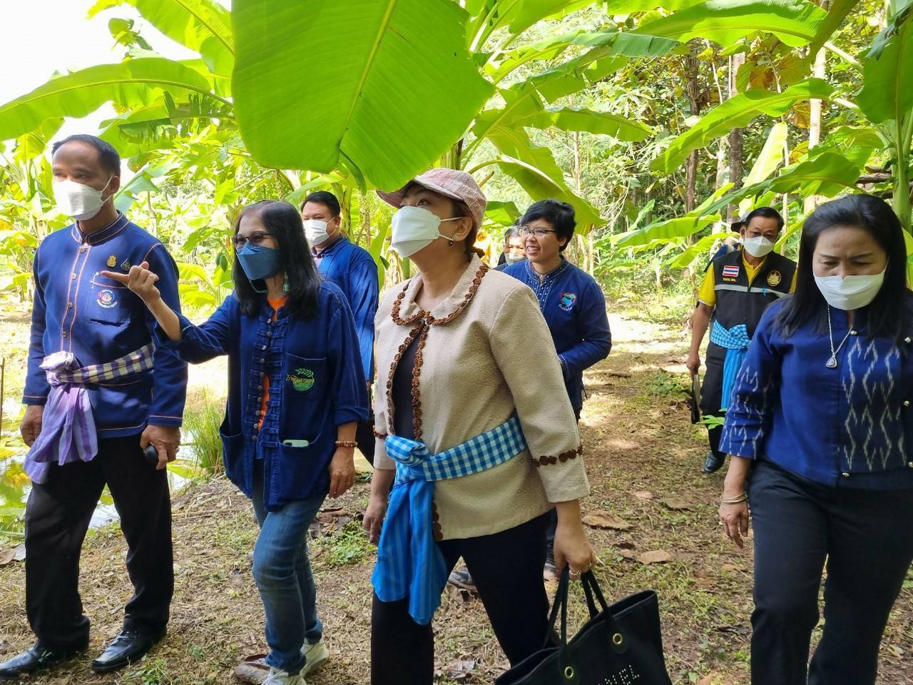 จังหวัดขอนแก่น : จัดประกวดศูนย์เรียนรู้ครัวเรือนต้นแบบ “โคก หนอง นา พัฒนาชุมชน” ระดับจังหวัด ประจำปี 2565
