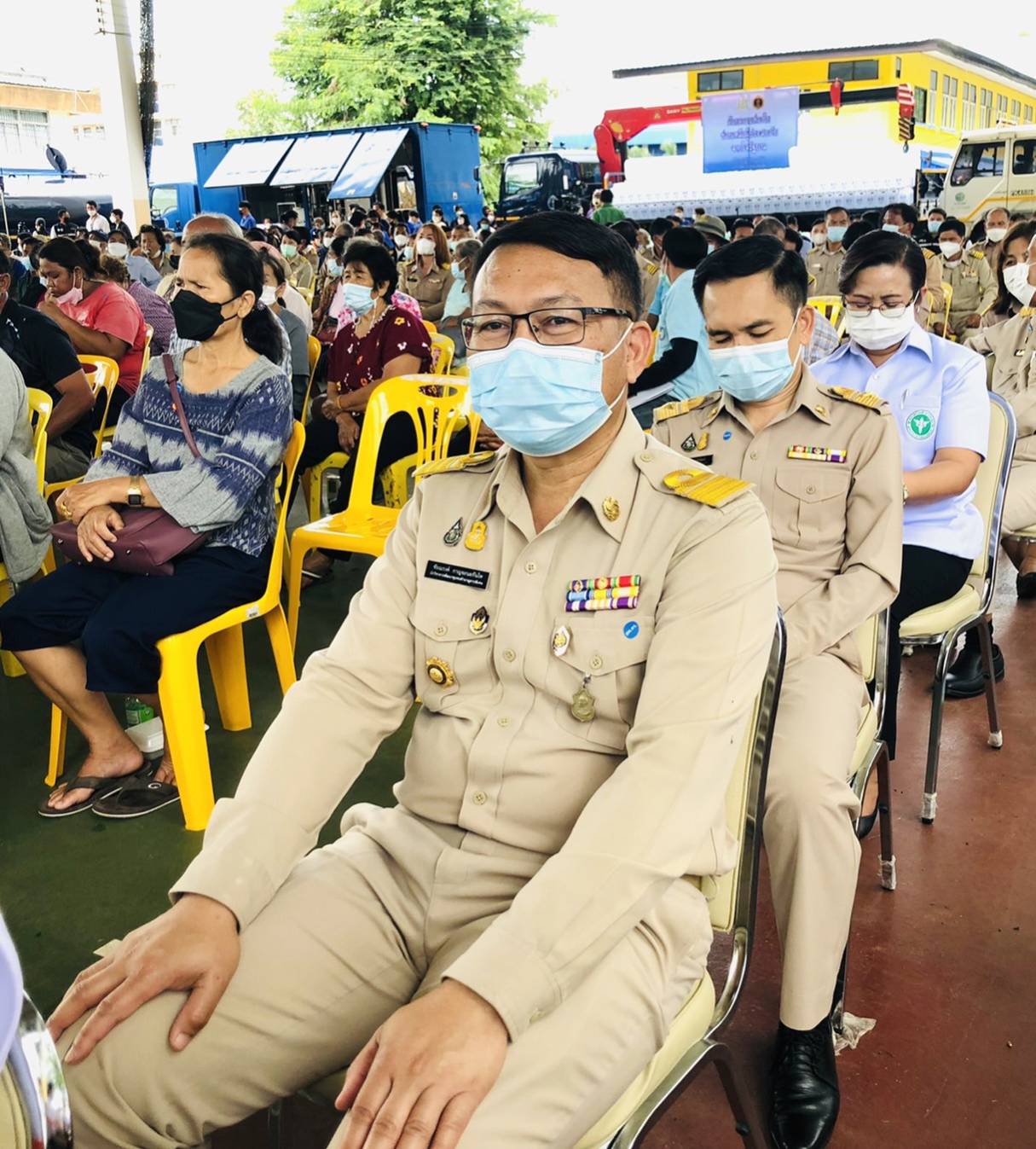 จังหวัดขอนแก่น :  นายกรัฐมนตรี (พล.อ.ประยุทธ์ จันทร์โอชา) ลงพื้นที่ขอนแก่น ตรวจสถานการณ์น้ำท่วม เยี่ยมผู้ประสบภัย
