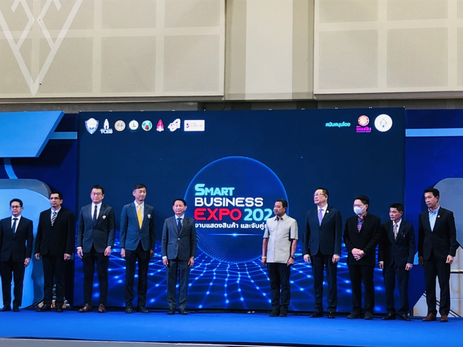 พช.ขอนแก่น : ร่วมพิธีเปิดงานแสดงสินค้าและจับคู่ธุรกิจ ” ????? ????????? ???? 2022 “