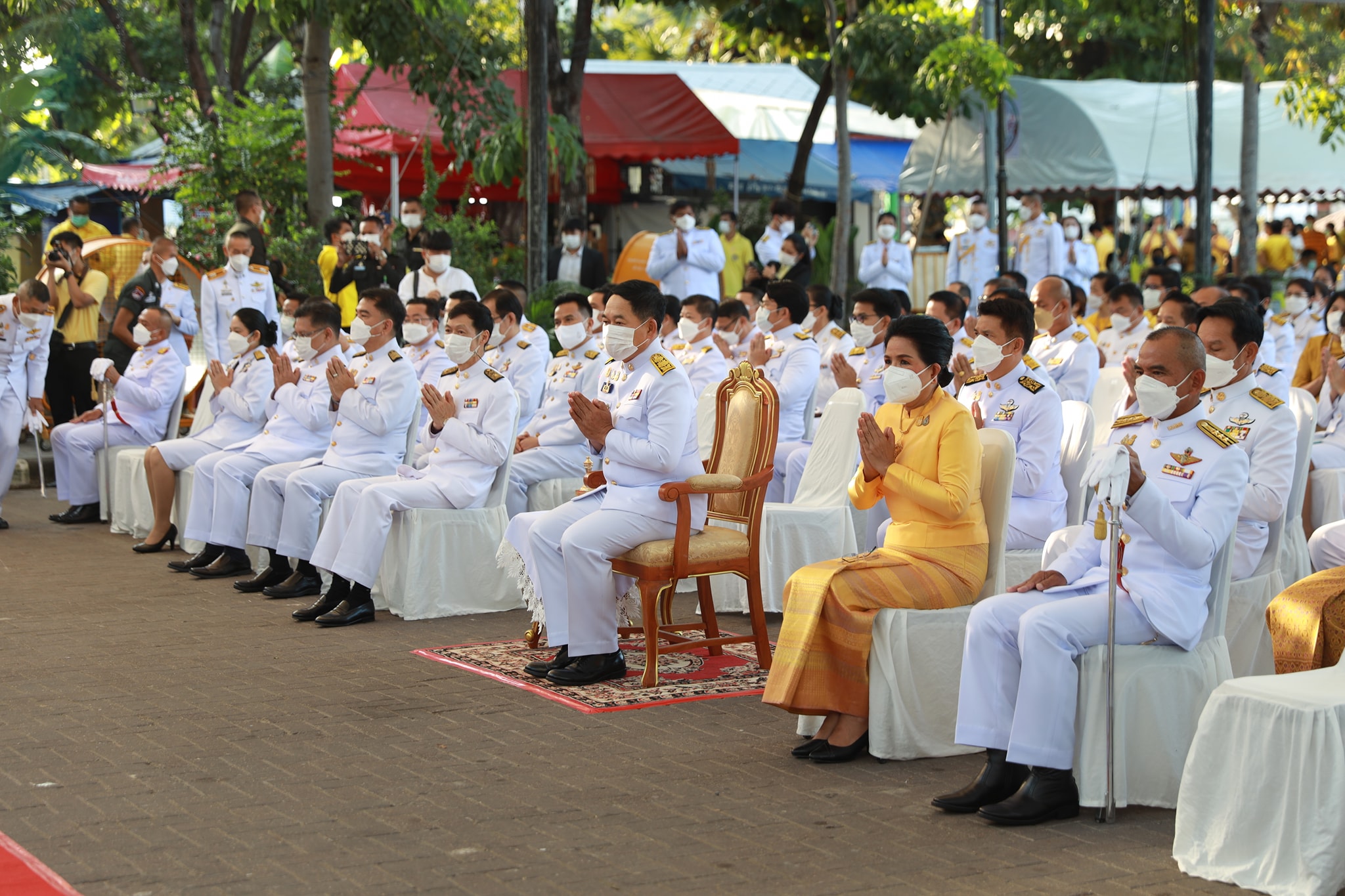 พช.ขอนแก่น : ร่วมพิธีทำบุญตักบาตรถวายพระราชกุศล เนื่องในวันคล้ายวันสวรรคตพระบาทสมเด็จพระบรมชนกาธิเบศรมหาภูมิพลอดุลยเดชมหาราช บรมนาถบพิตร 13 ตุลาคม 2565
