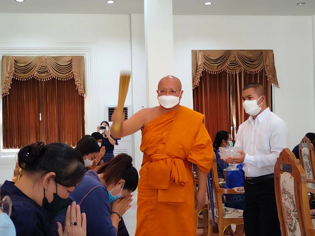 พช.ขอนแก่น : จัดกิจกรรมเนื่องในโอกาสวันคล้ายวันก่อตั้งกรมการพัฒนาชุมชน ครบรอบ 60 ปี การมอบแนวทางการขับเคลื่อนงานตามแผนปฏิบัติราชการกรมการพัฒนาชุมชน และการพัฒนาจังหวัดขอนแก่น ประจำปีงบประมาณ พ.ศ. 2566 และกิจกรรมส่งเสริมความสัมพันธ์ สอ.พช ประจำปี 2565