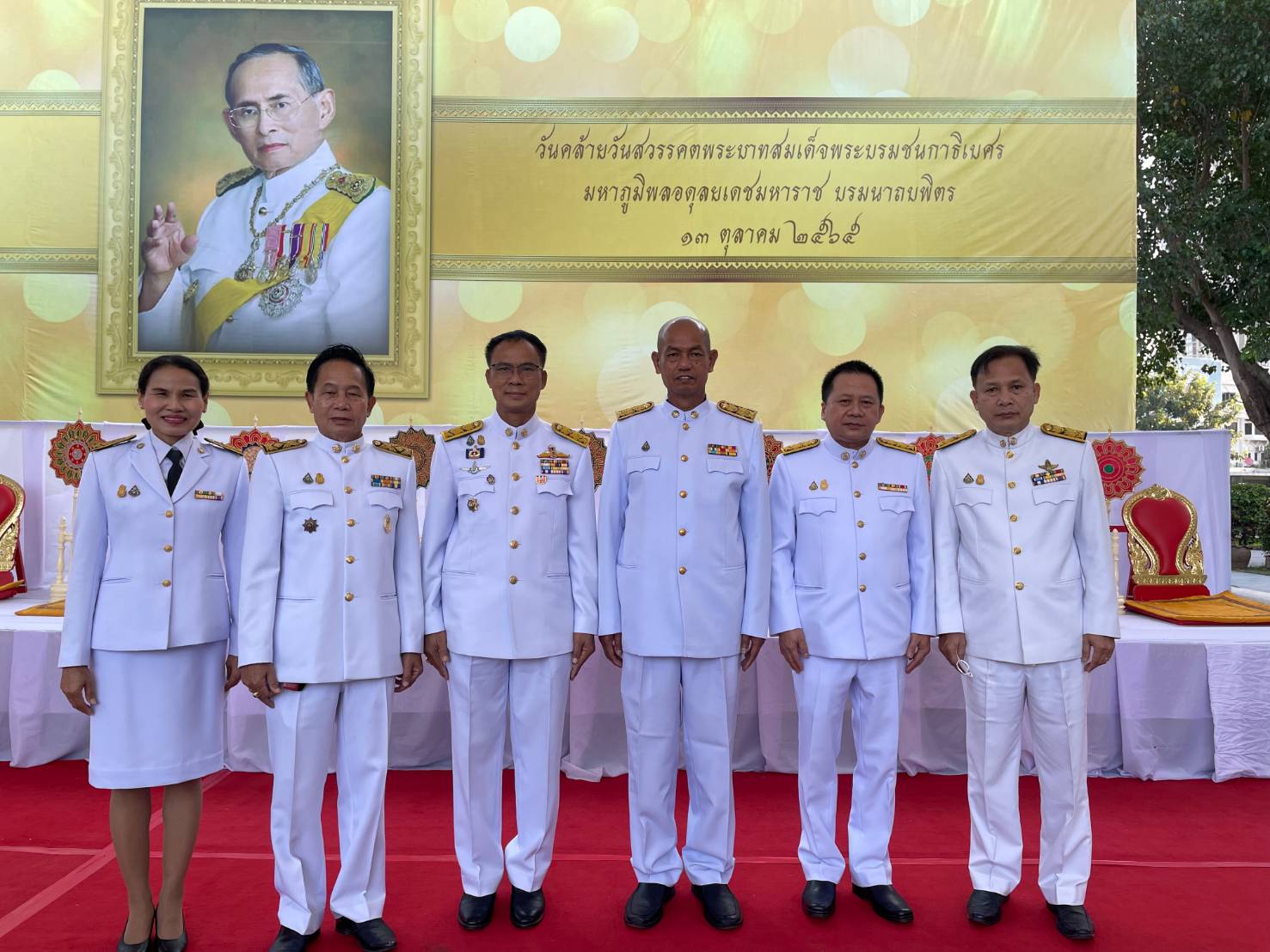 พช.ขอนแก่น : ร่วมพิธีทำบุญตักบาตรถวายพระราชกุศล เนื่องในวันคล้ายวันสวรรคตพระบาทสมเด็จพระบรมชนกาธิเบศรมหาภูมิพลอดุลยเดชมหาราช บรมนาถบพิตร 13 ตุลาคม 2565