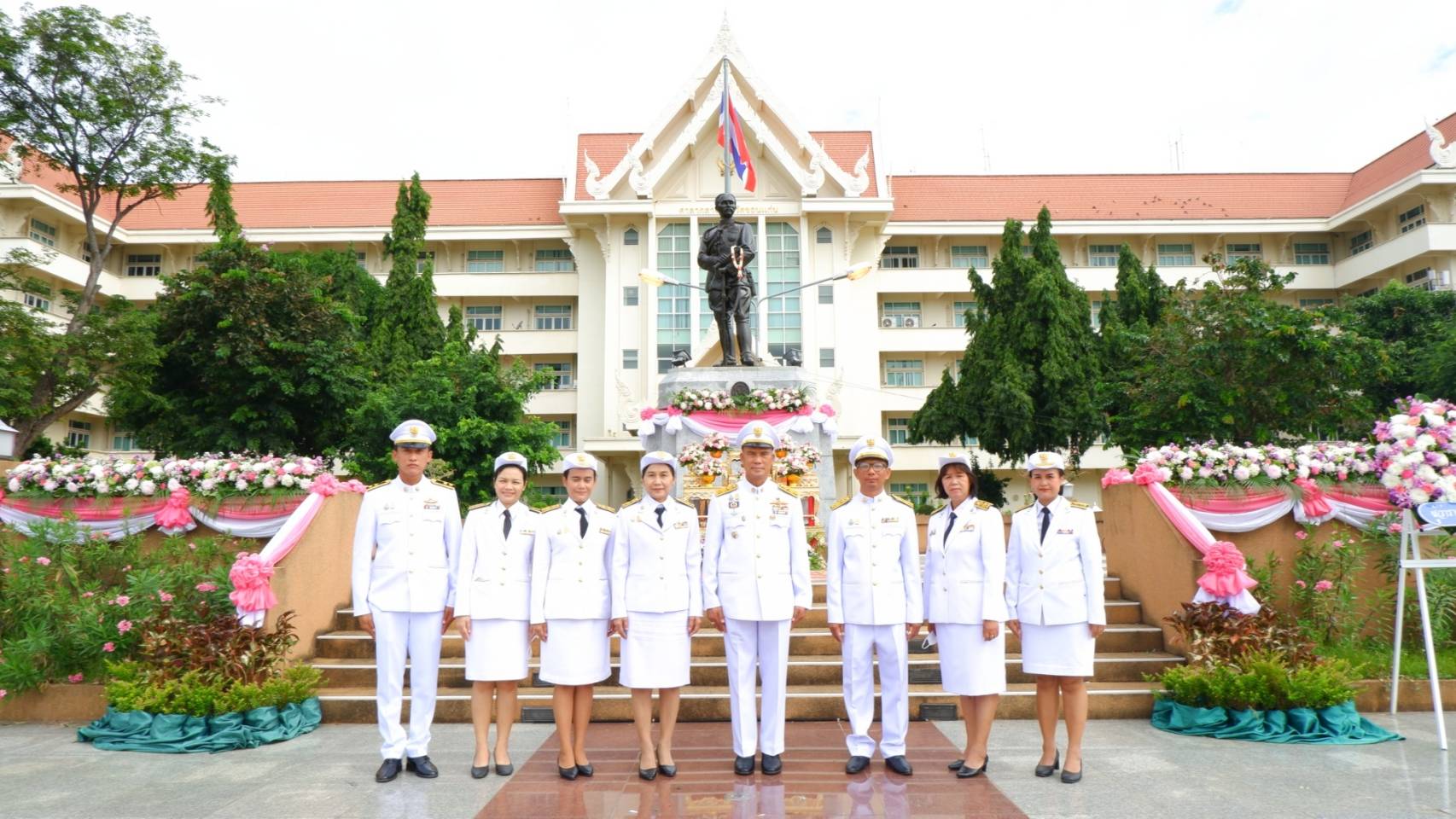 พช. ขอนแก่น: ร่วมพิธีน้อมรำลึกเนื่องในวันคล้ายวันสวรรคตพระบาทสมเด็จพระจุลจอมเกล้าเจ้าอยู่หัว 23 ตุลาคม 2565