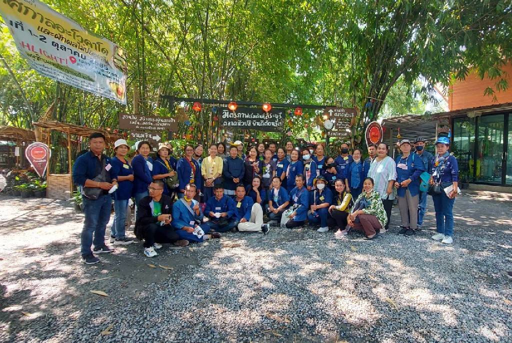 พช.ขอนแก่น : ดำเนินงานโครงการพัฒนาหมู่บ้านสัมมาชีพชุมชนเข้มแข็งอย่างยั่งยืน กิจกรรม ศึกษาดูงานหมู่บ้านสัมมาชีพชุมชนที่มีการบริหารจัดการชุมชนให้เข้มแข็งอย่างยั่งยืน พื้นที่จังหวัดลพบุรี และจังหวัดสระบุรี