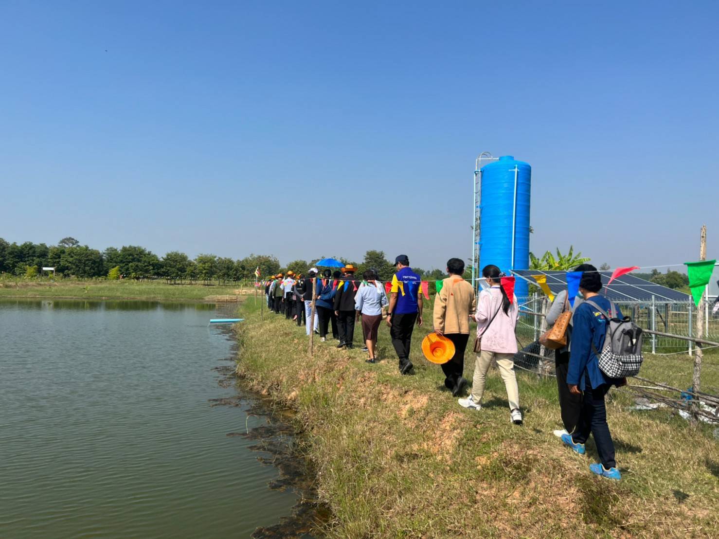 จังหวัดขอนแก่น : ลงพื้นที่ประกวดศูนย์เรียนรู้ครัวเรือนต้นแบบ “โคก หนอง นา พัฒนาชุมชน” ระดับจังหวัด ประจำปี 2565 พื้นที่อำเภอโคกโพธิ์ไชย และอำเภอบ้านไผ่