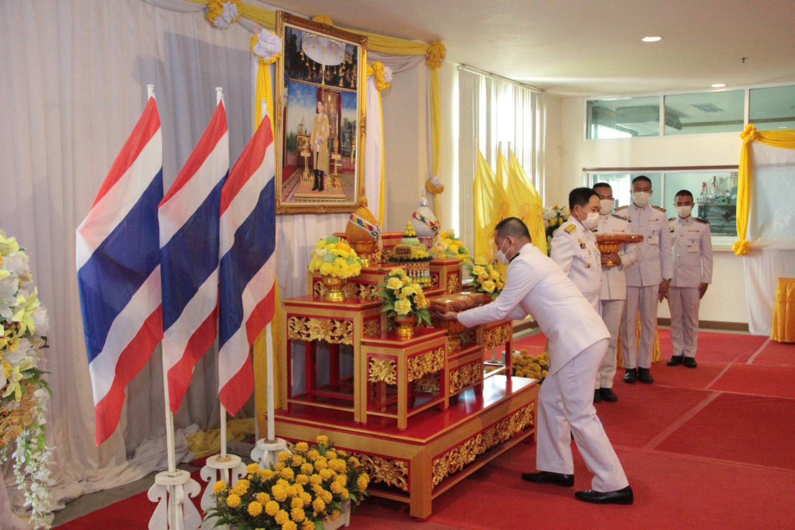 พช.ขอนแก่น  ร่วมพิธีเชิญผ้าไตรพระราชทานฯ มอบกลุ่มจังหวัดภาคตะวันออกเฉียงเหนือตอนกลาง 4 จังหวัด เพื่อเชิญไปประกอบพิธีทอดผ้าป่าสมทบทุนโครงการทุนเล่าเรียนหลวงสำหรับพระสงฆ์ไทย