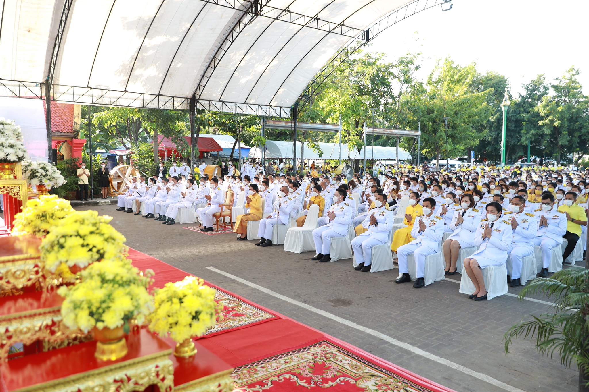 พช.ขอนแก่น : ร่วมพิธีทำบุญตักบาตรถวายพระราชกุศล เนื่องในวันคล้ายวันสวรรคตพระบาทสมเด็จพระบรมชนกาธิเบศรมหาภูมิพลอดุลยเดชมหาราช บรมนาถบพิตร 13 ตุลาคม 2565