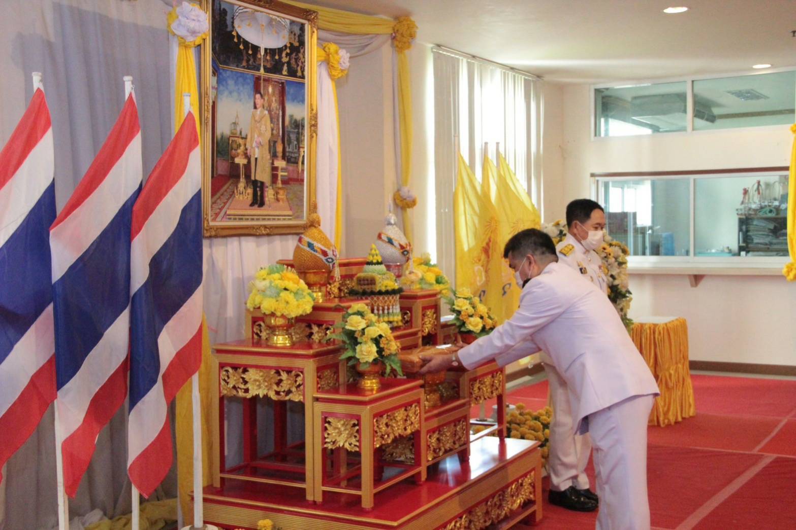 พช.ขอนแก่น  ร่วมพิธีเชิญผ้าไตรพระราชทานฯ มอบกลุ่มจังหวัดภาคตะวันออกเฉียงเหนือตอนกลาง 4 จังหวัด เพื่อเชิญไปประกอบพิธีทอดผ้าป่าสมทบทุนโครงการทุนเล่าเรียนหลวงสำหรับพระสงฆ์ไทย