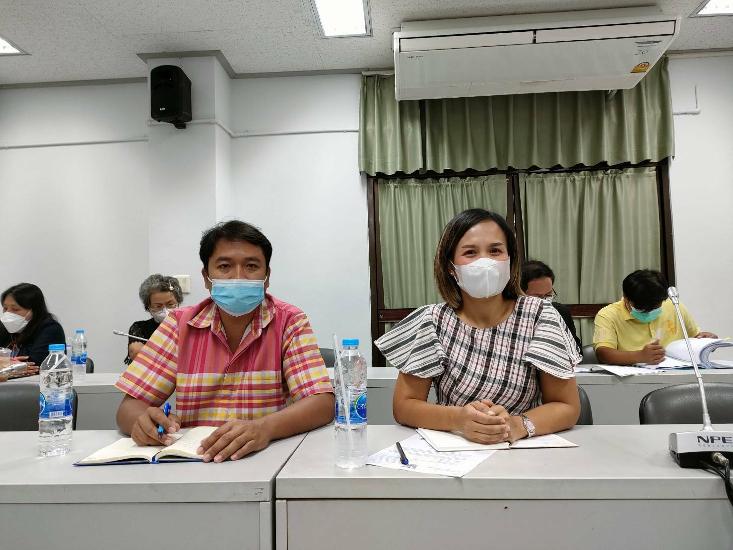 พช.ขอนแก่น : ร่วมประชุมรับฟังรายงานการติดตามผลโครงการ ภายใต้พระราชกำหนด ให้อำนาจกระทรวงการคลังกู้เงิน เพื่อแก้ไขปัญหา เยียวยา และฟื้นฟูเศรษฐกิจและสังคม ที่ได้รับผลกระทบจากการระบาดของโรคติดเชื้อไวรัสโคโรนา 2019 ในพื้นที่จังหวัดขอนแก่น ของสำนักงานงบประมาณเขตที่ 8