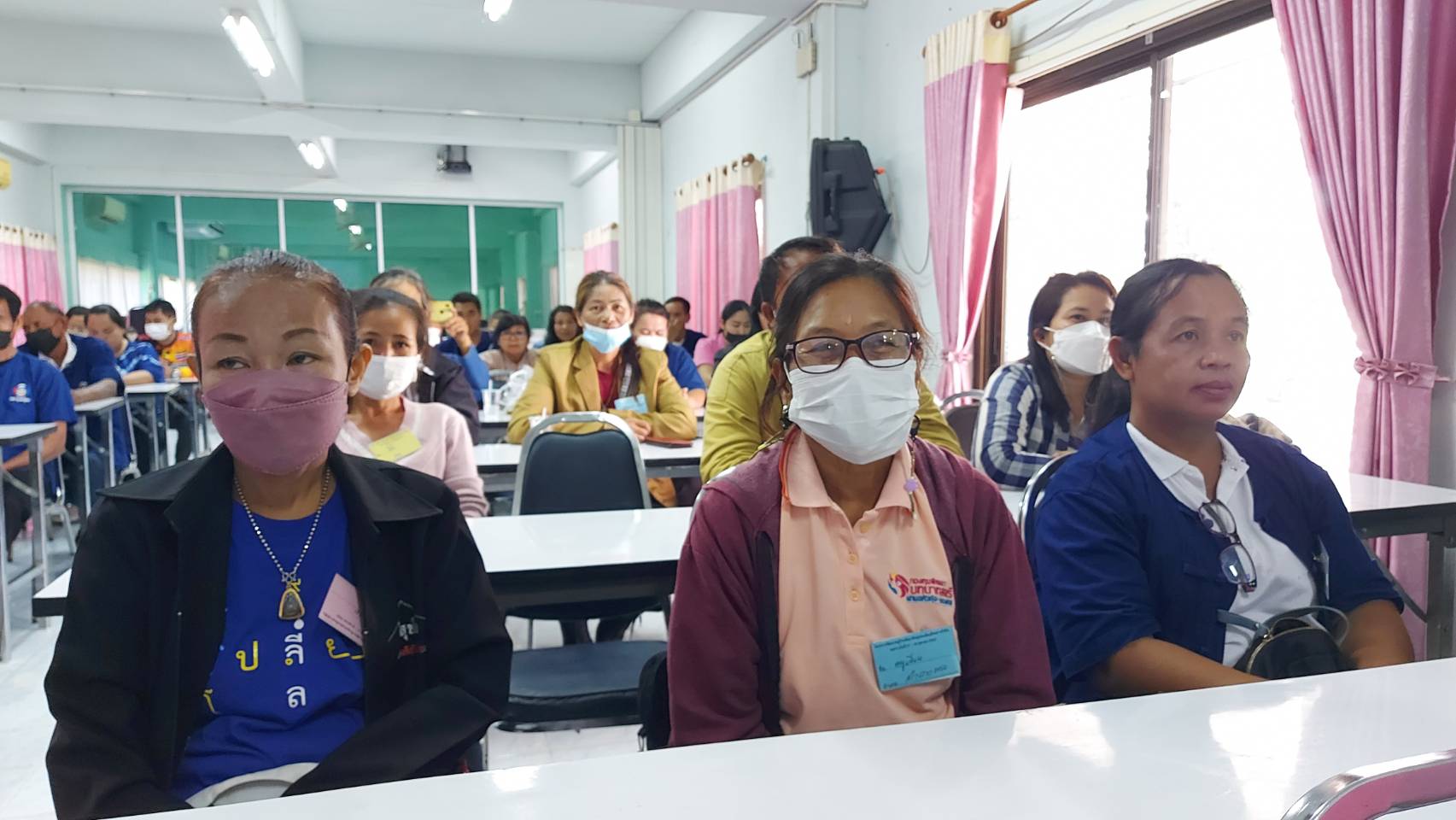 พช.ขอนแก่น : ดำเนินงานโครงการพัฒนาหมู่บ้านสัมมาชีพชุมชนเข้มแข็งอย่างยั่งยืน กิจกรรม ศึกษาดูงานหมู่บ้านสัมมาชีพชุมชนที่มีการบริหารจัดการชุมชนให้เข้มแข็งอย่างยั่งยืน พื้นที่จังหวัดลพบุรี และจังหวัดสระบุรี