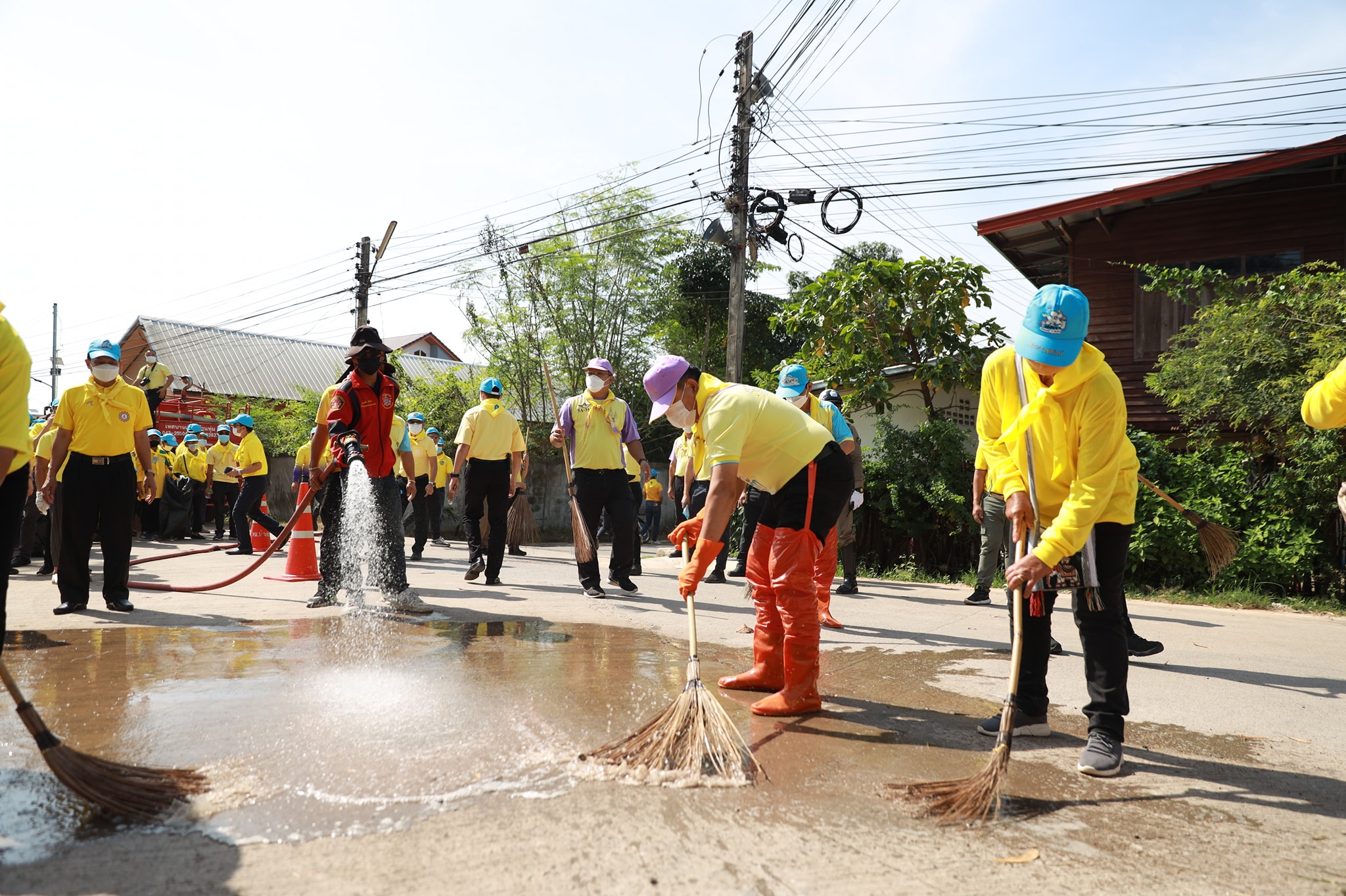 พช. ขอนแก่น : ร่วมกิจกรรมจิตอาสาพัฒนาเนื่องในวันคล้ายวันสวรรคตพระบาทสมเด็จพระบรมชนกาธิเบศร มหาภูมิพลอดุลยเดชมหาราช บรมนาถบพิตร  ประจำปี พ.ศ. 2565
