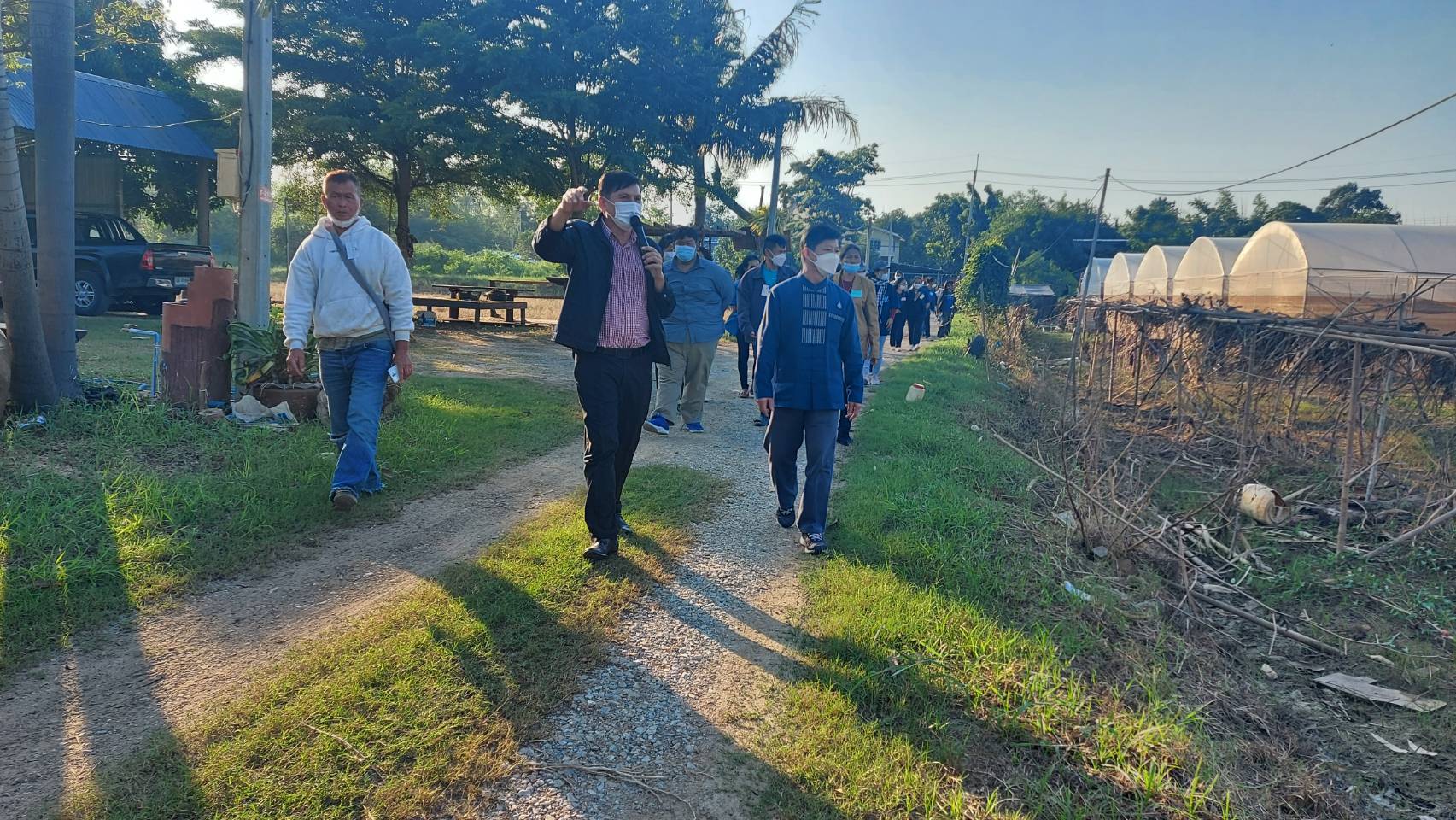 พช.ขอนแก่น : ดำเนินงานโครงการพัฒนาหมู่บ้านสัมมาชีพชุมชนเข้มแข็งอย่างยั่งยืน กิจกรรม ศึกษาดูงานหมู่บ้านสัมมาชีพชุมชนที่มีการบริหารจัดการชุมชนให้เข้มแข็งอย่างยั่งยืน พื้นที่จังหวัดลพบุรี และจังหวัดสระบุรี