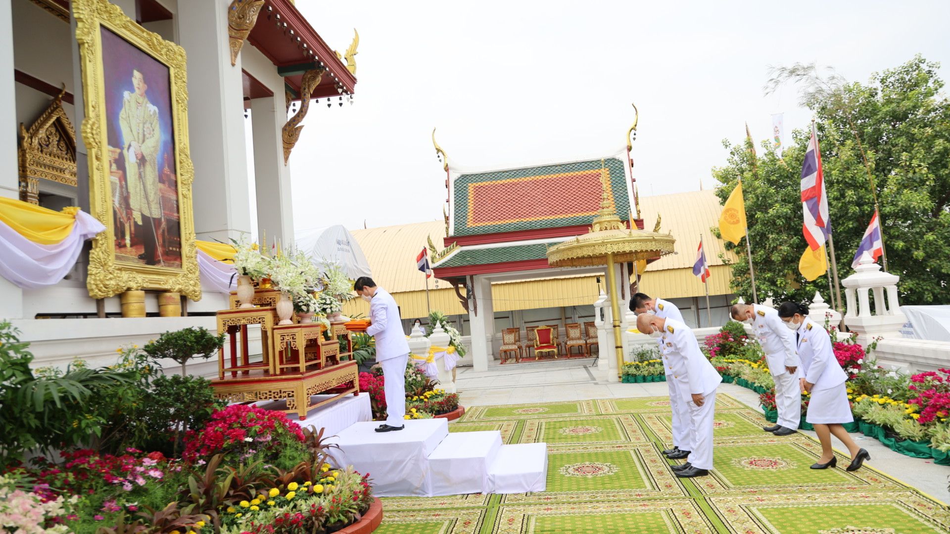 พช.ขอนแก่น : ร่วมทอดกฐินพระราชทานกรมการพัฒนาชุมชน ประจำปี พ.ศ. 2565 ณ วัดเจษฎาราม พระอารามหลวง ตำบลมหาชัย อำเภอเมืองสมุทรสาคร จังหวัดสมุทรสาคร