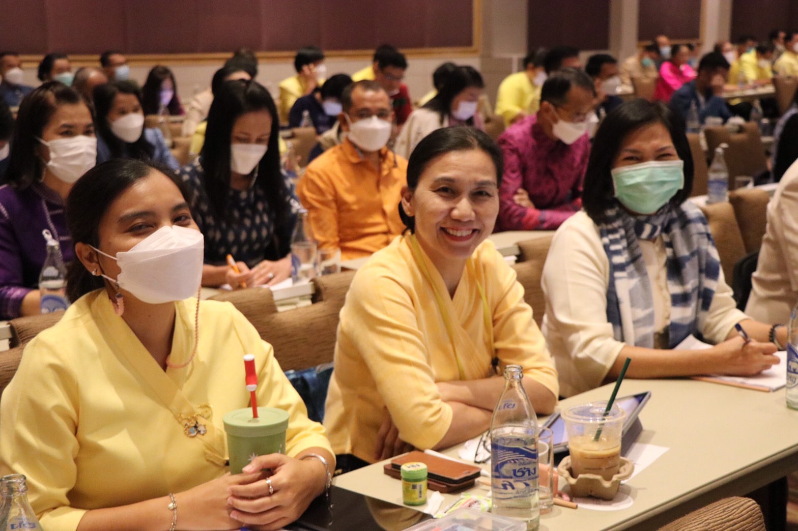 พช.ขอนแก่น : ร่วมประชุมมอบนโยบายและแนวทางการดำเนินงานพัฒนาชุมชน ประจำปีงบประมาณ พ.ศ. 2566 ณ ห้องแกรนด์บอลรูม ชั้น 4 โรงแรมมิราเคิล แกรนด์ คอนเวนชั่น กรุงเทพมหานคร ระหว่างวันที่ 7-8 พฤศจิกายน 2565