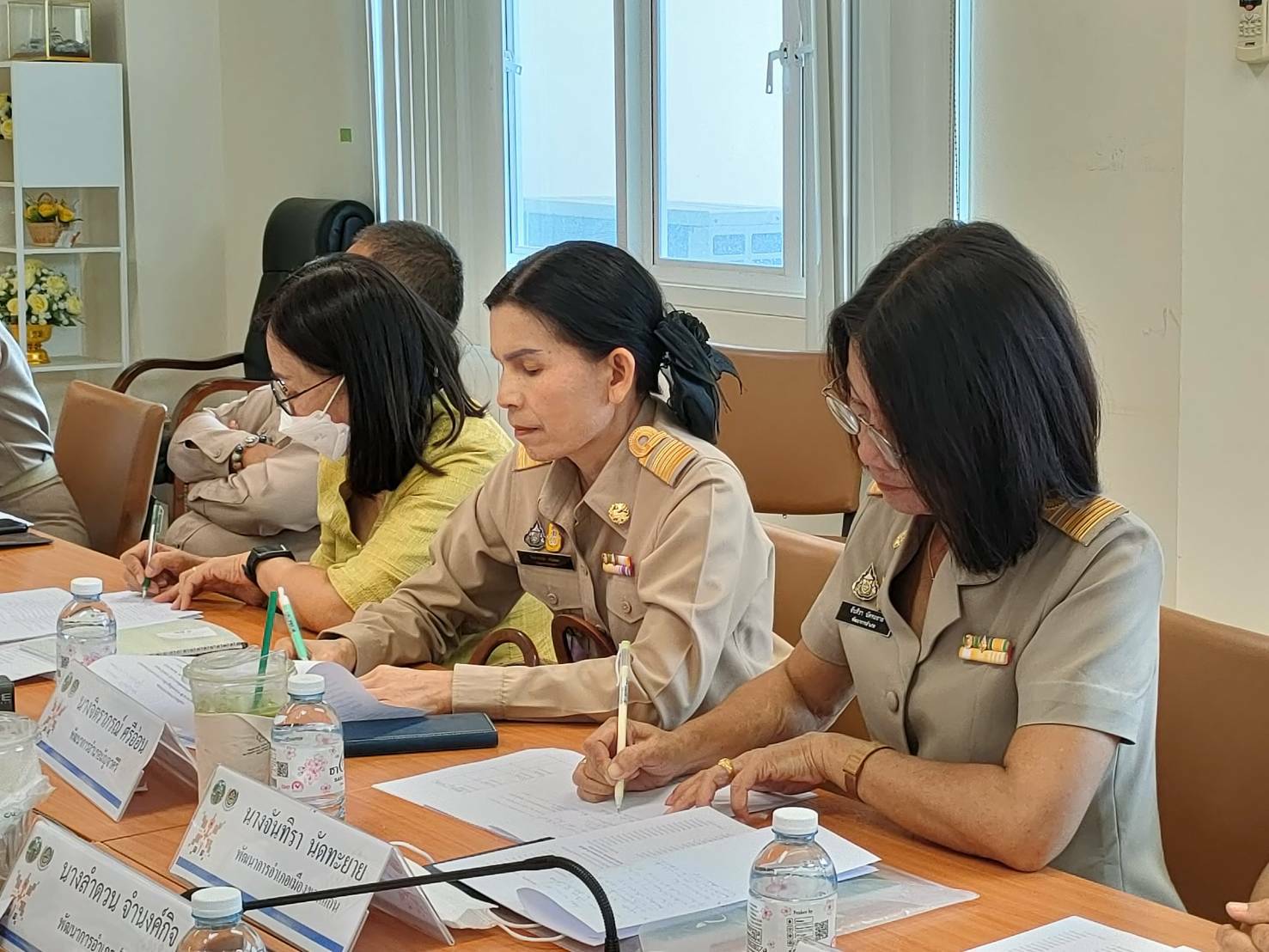 พช.ขอนแก่น : ประชุมเตรียมความพร้อมจัดงานเทศกาลไหมนานาชาติ ประเพณี ผูกเสี่ยว งานกาชาดจังหวัดขอนแก่นและงานขอนแก่นซอฟพาวเวอร์  ประจำปี 2565