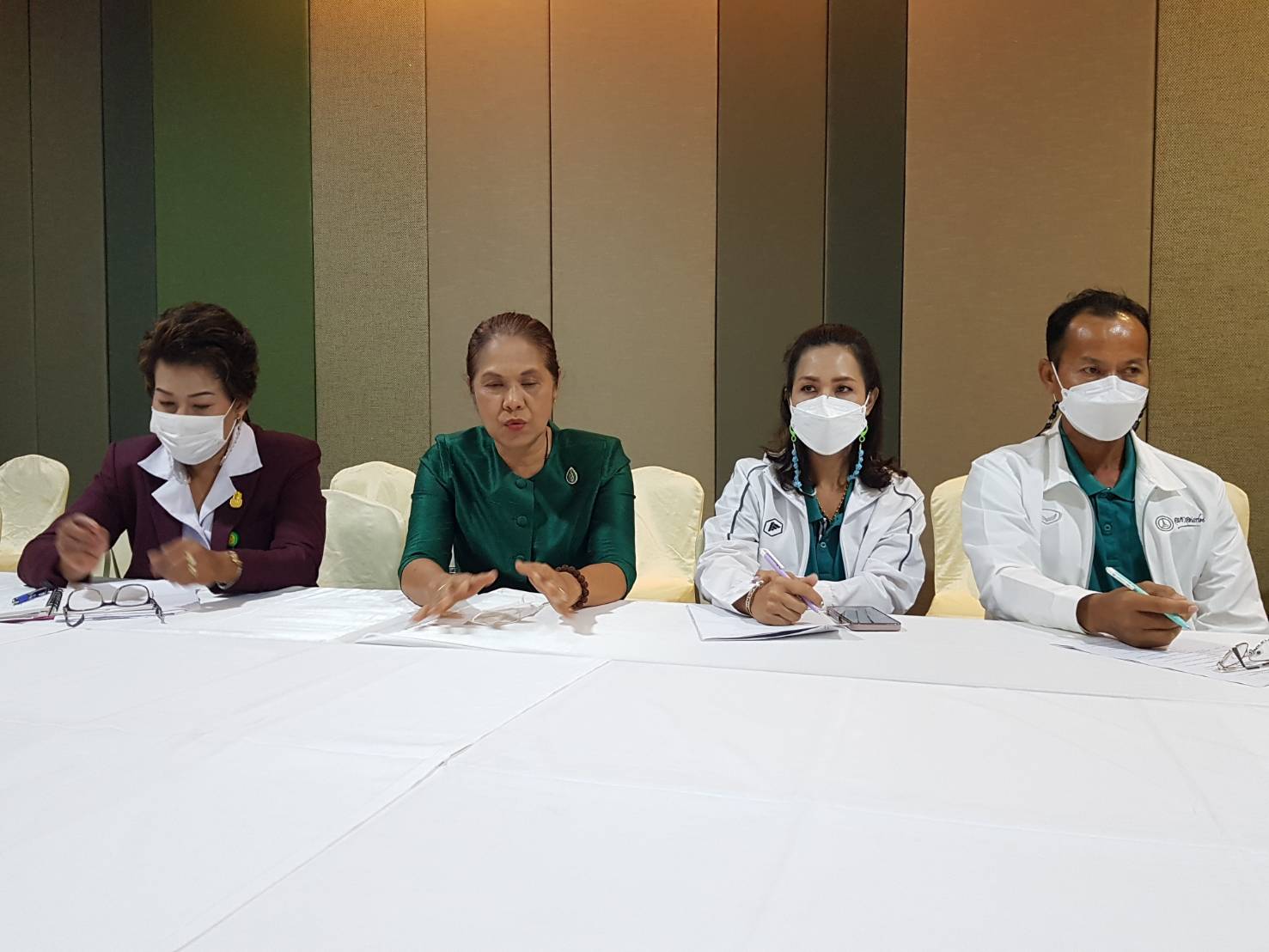 พช.ขอนแก่น : ร่วมประชุมและทำข้อตกลงบันทึก MOU แก้ปัญหาความเหลื่อมล้ำการศึกษาขอนแก่น