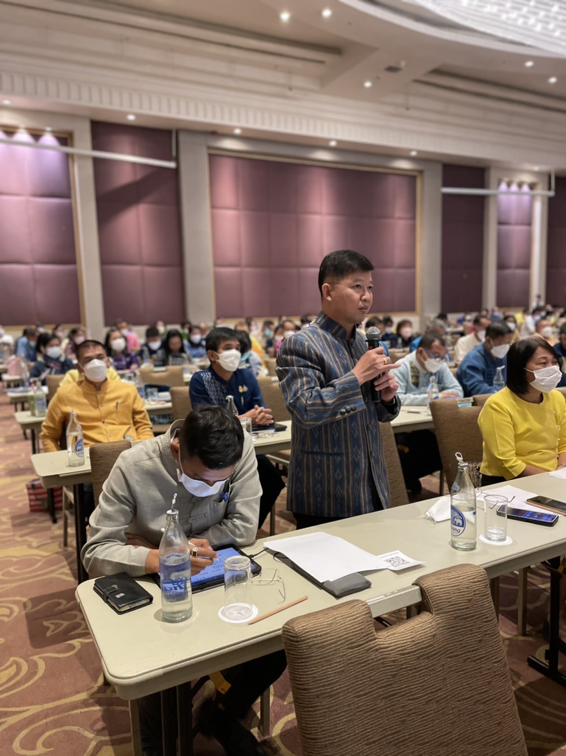 พช.ขอนแก่น : ร่วมประชุมมอบนโยบายและแนวทางการดำเนินงานพัฒนาชุมชน ประจำปีงบประมาณ พ.ศ. 2566 ณ ห้องแกรนด์บอลรูม ชั้น 4 โรงแรมมิราเคิล แกรนด์ คอนเวนชั่น กรุงเทพมหานคร ระหว่างวันที่ 7-8 พฤศจิกายน 2565