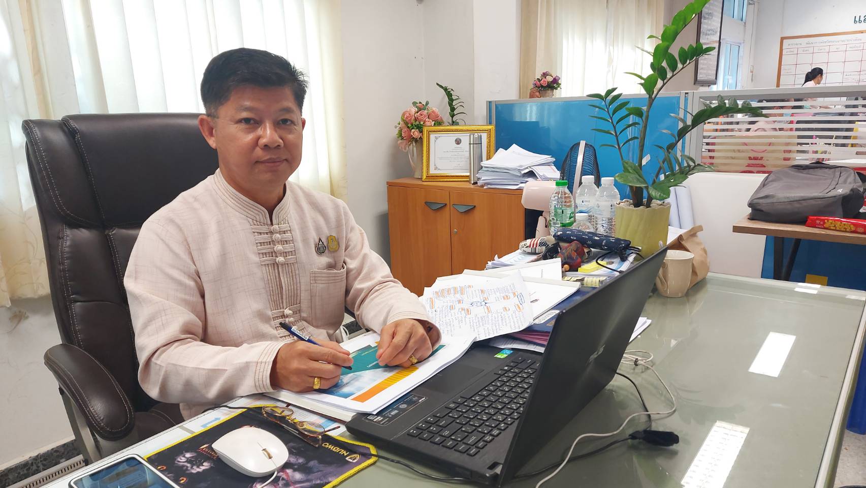 พช.ขอนแก่น : รับชมการประชุมชี้แจงหลักเกณฑ์การพิจารณาและแนวทางการสมัครรางวัลเลิศรัฐ ประจำปี 2566