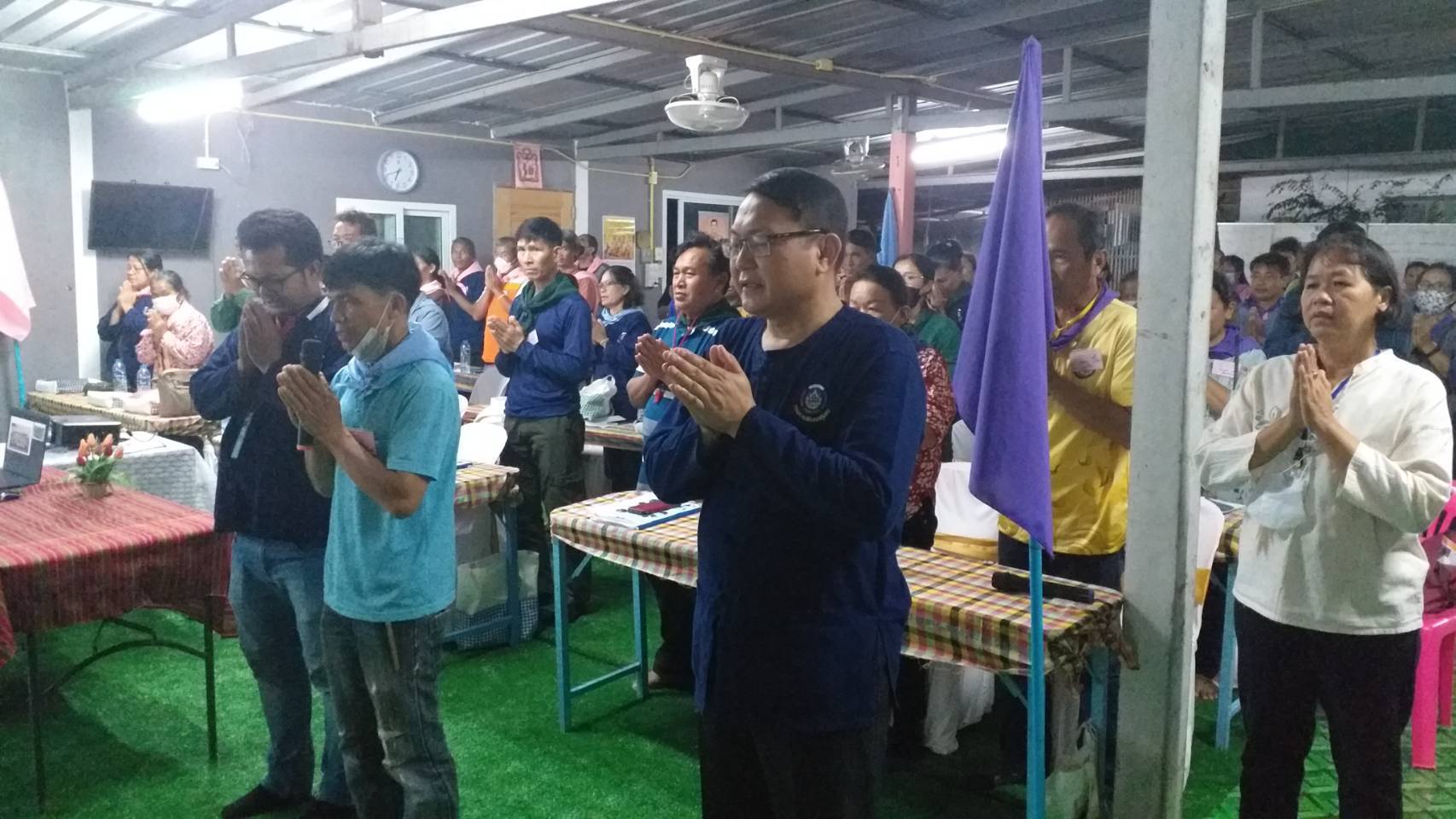 พช.ขอนแก่น : ดำเนินโครงการพัฒนาหมู่บ้านเศรษฐกิจพอเพียง กิจกรรมย่อยที่ 1 กิจกรรมที่ 1 สร้างและพัฒนากลไกขับเคลื่อนในระดับพื้นที่ กิจกรรมที่ 1.1 อบรมแกนนำขับเคลื่อนหมู่บ้านเศรษฐกิจพอเพียง (วันที่ 3)