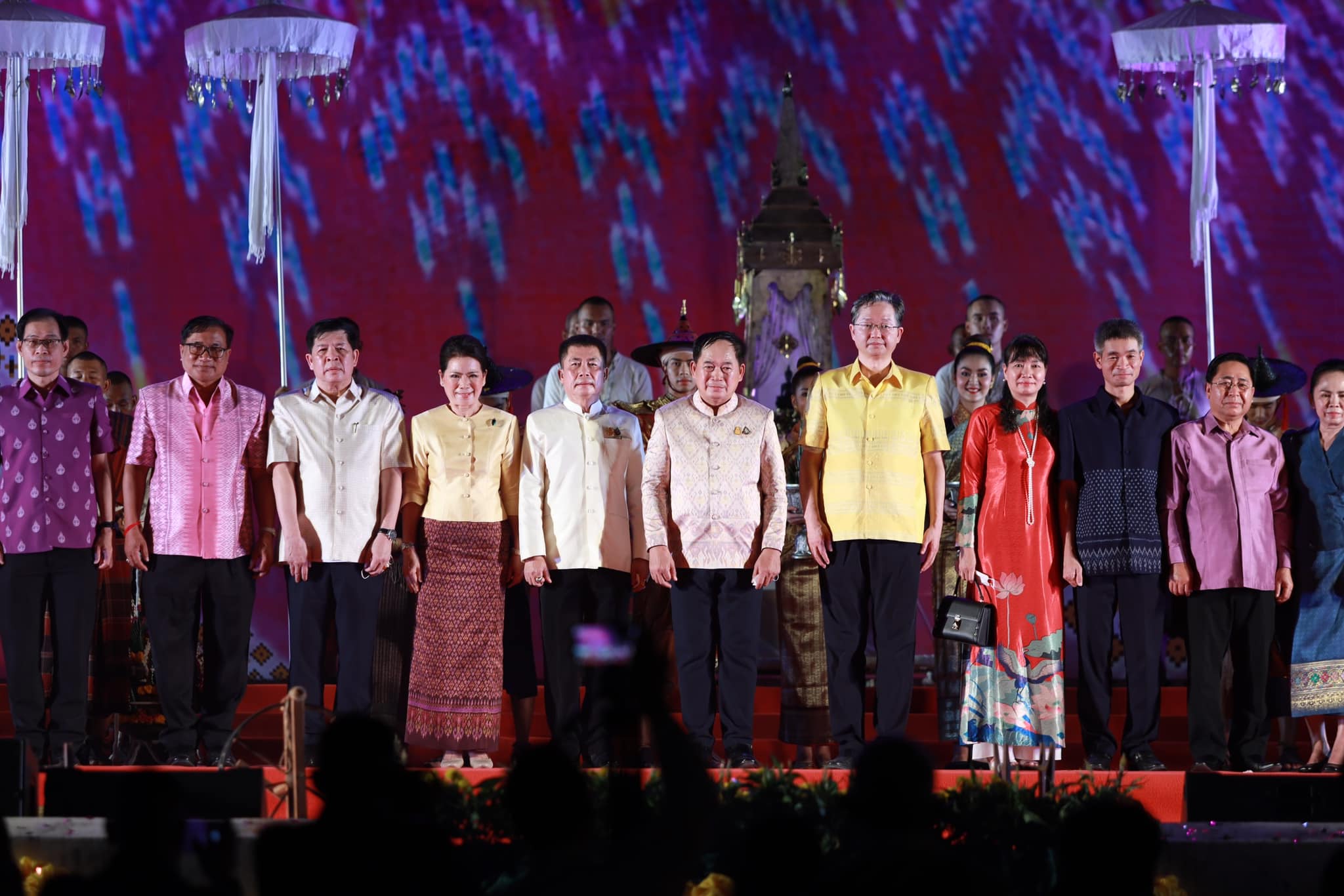 จังหวัดขอนแก่น สืบสานวิถีอีสานดั้งเดิม ในพิธีเปิดงานเทศกาลไหมนานาชาติ ประเพณีผูกเสี่ยว งานกาชาดจังหวัดขอนแก่น และงานขอนแก่น Soft Power ประจำปี 2565