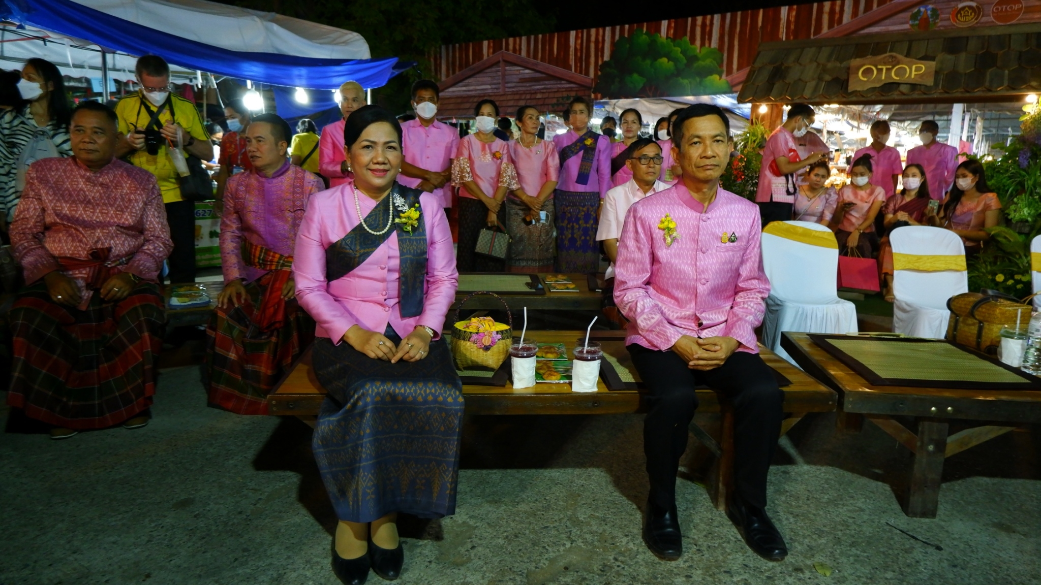 จังหวัดขอนแก่น : จัดพิธีเปิดการจัดงานแสดงและจำหน่ายผลิตภัณฑ์ชุมชน OTOP ภายใต้ Theme “OTOP” ภูมิปัญญาไทย ก้าวไกลสู่สากล” ในงานเทศกาลไหมนานาชาติ ประเพณีผูกเสี่ยว งานกาชาดจังหวัดขอนแก่น และงานขอนแก่น Soft Power ประจำปี 2565